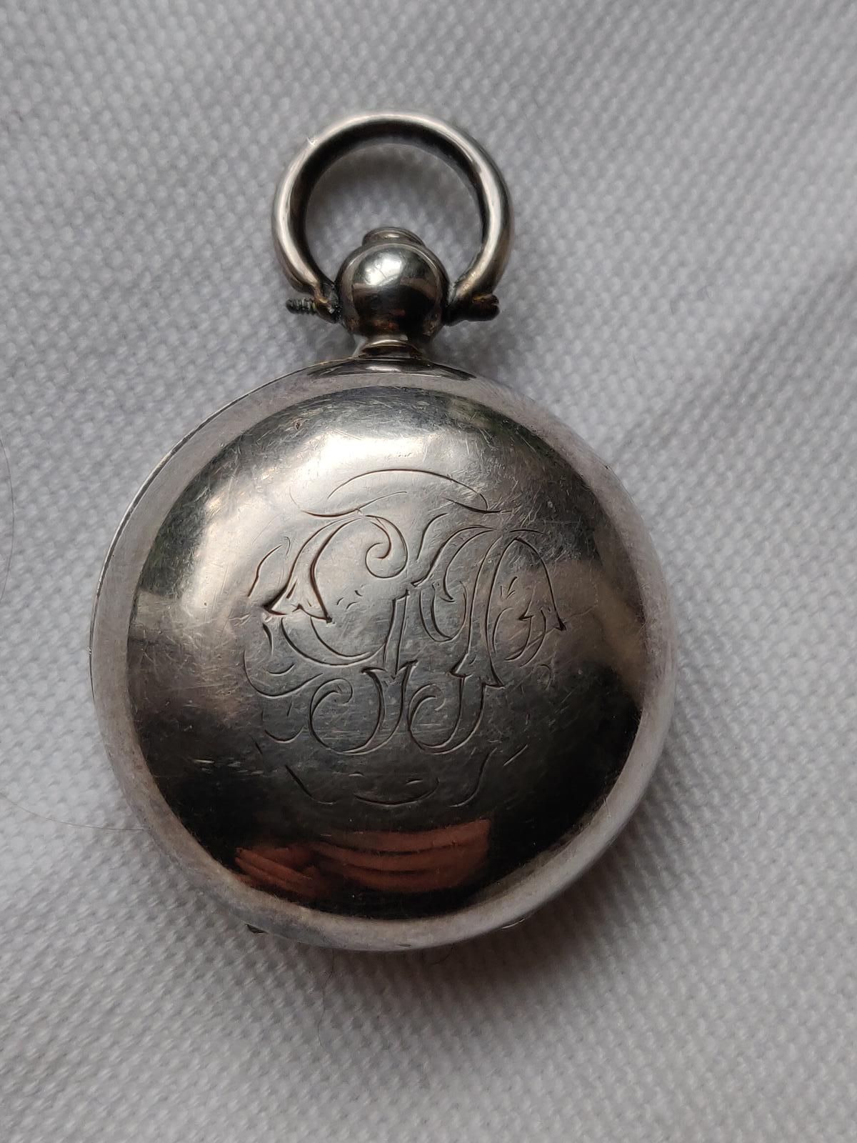 Antique Sterling Silver Pocket Sovereign Case with Fob Loop Monogrammed (1 of 12) Antique Sterling Silver Pocket Sovereign Case with Fob Loop Monogrammed (1 of 12)