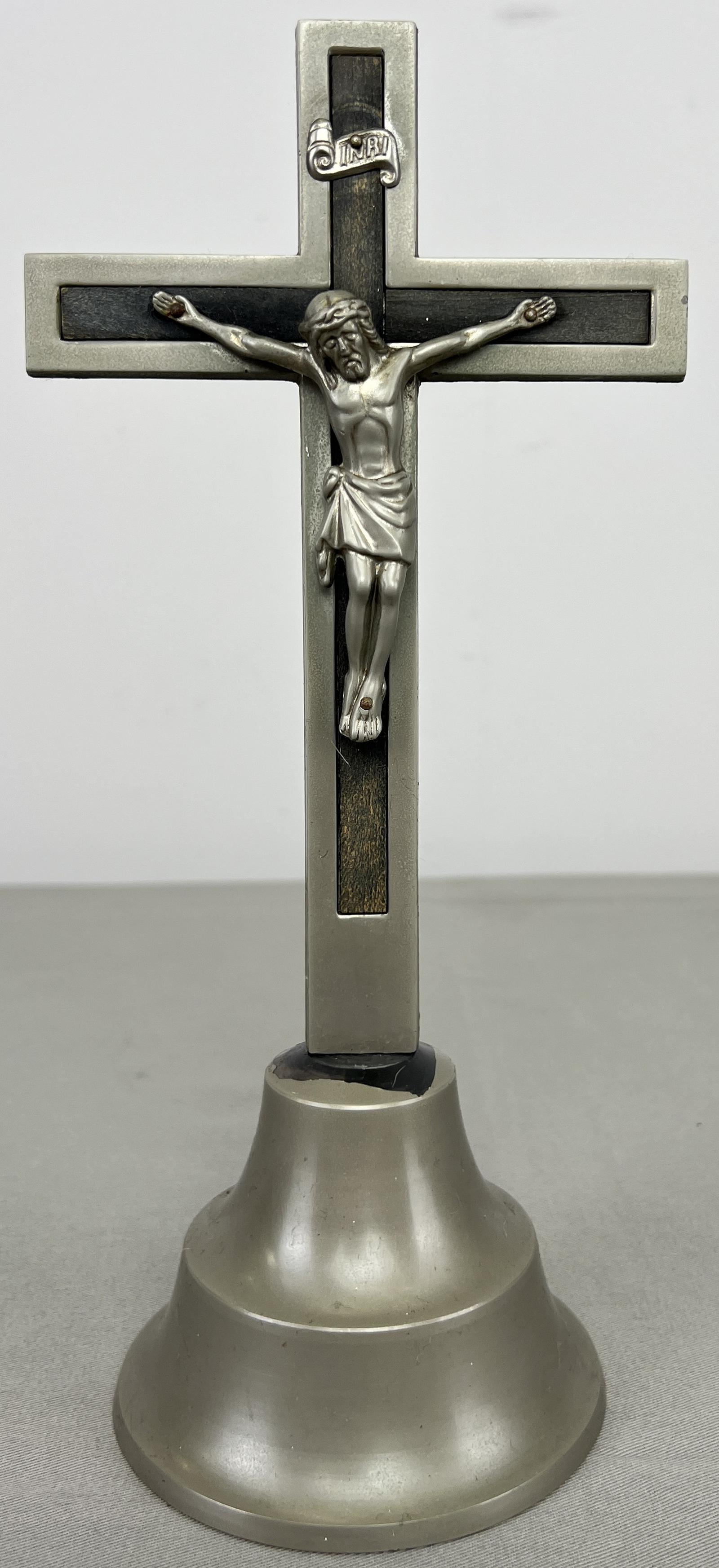 Crucifix Vintage French Ornate Religious Cross Freestanding (1 of 9) Crucifix Vintage French Ornate Religious Cross Freestanding (1 of 9)