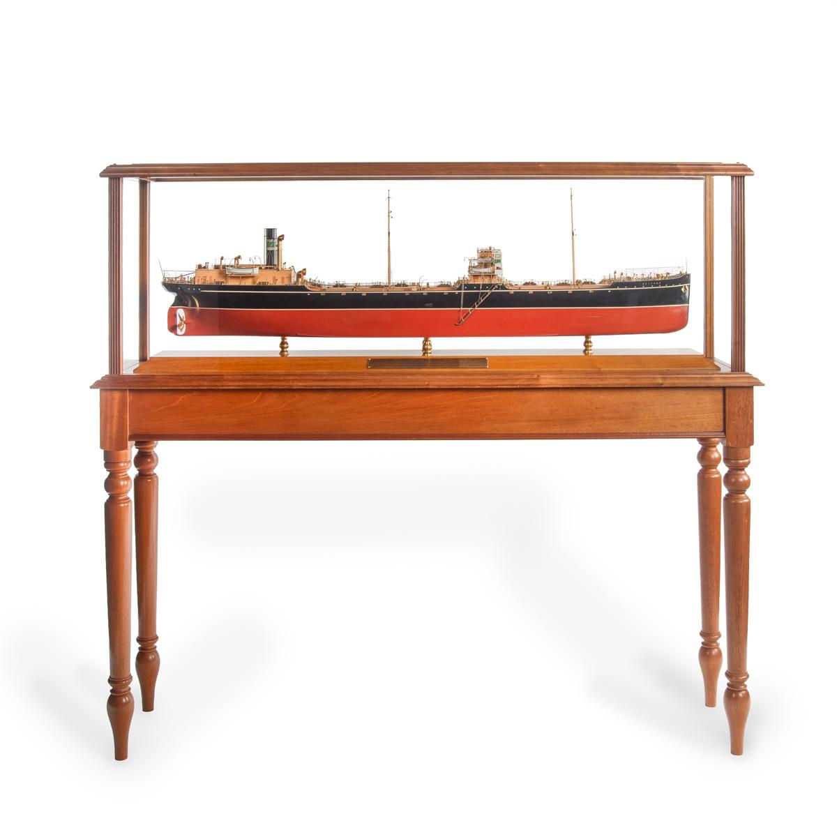 Glass Models - main image