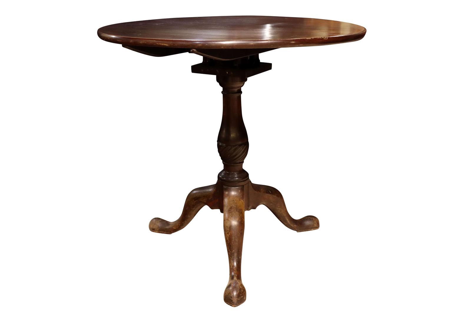 Early Georgian Mahogany Tilt-Top Table with Birdcage Mechanism c.1740 (1 of 4) Early Georgian Mahogany Tilt-Top Table with Birdcage Mechanism c.1740 (1 of 4)