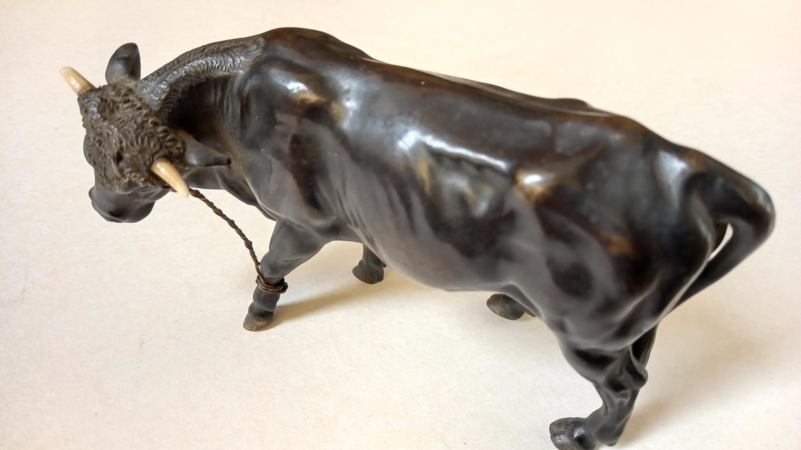 19th Century Bronze Bull (1 of 7)