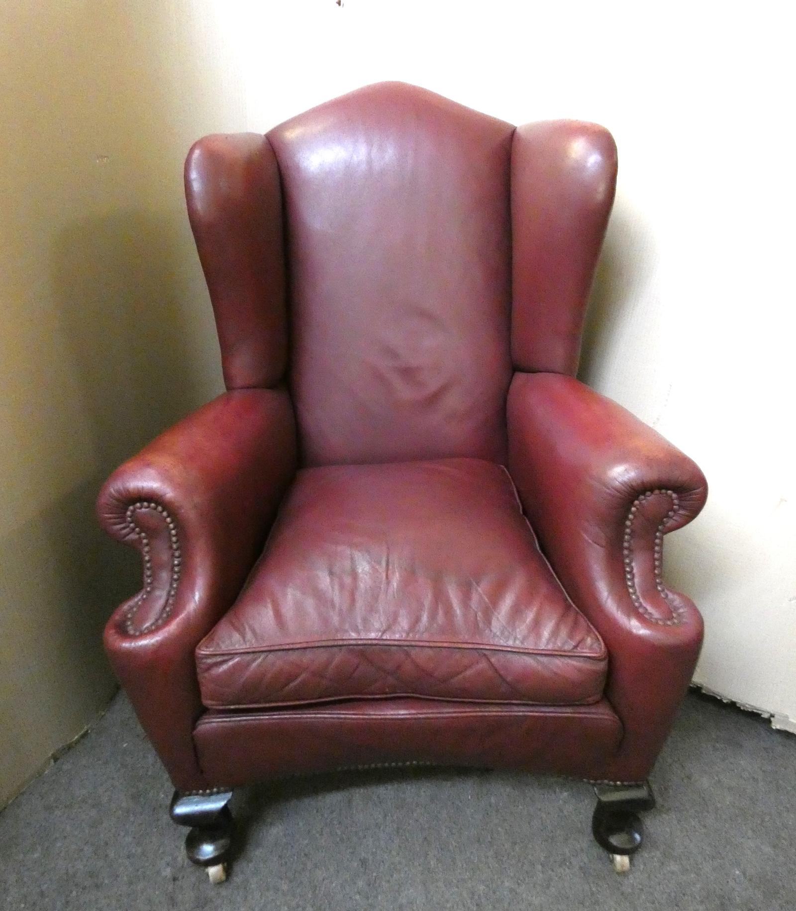 Leather Armchair (1 of 7)