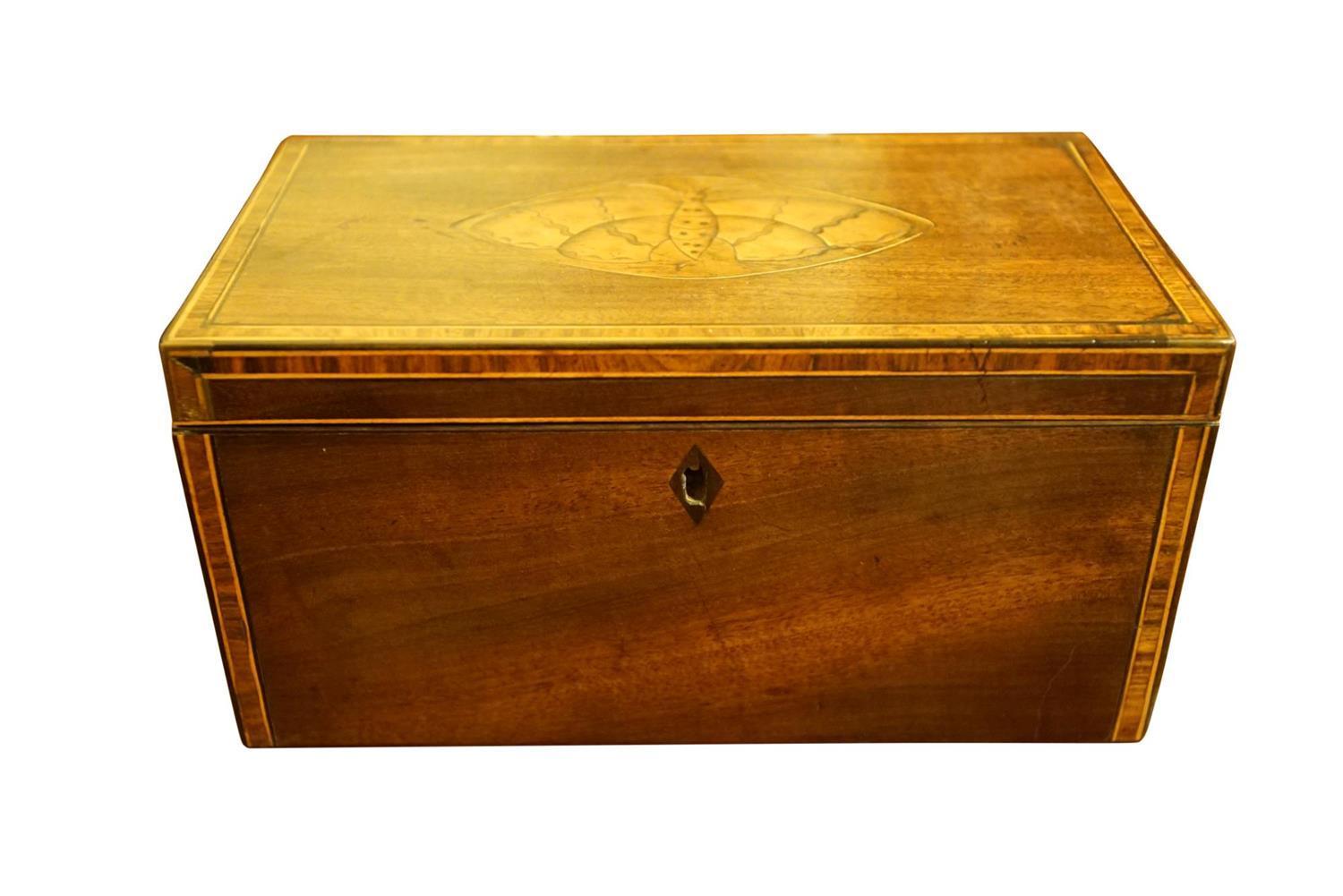 George III Period Mahogany Butterfly Tea Caddy (1 of 1) George III Period Mahogany Butterfly Tea Caddy (1 of 1)