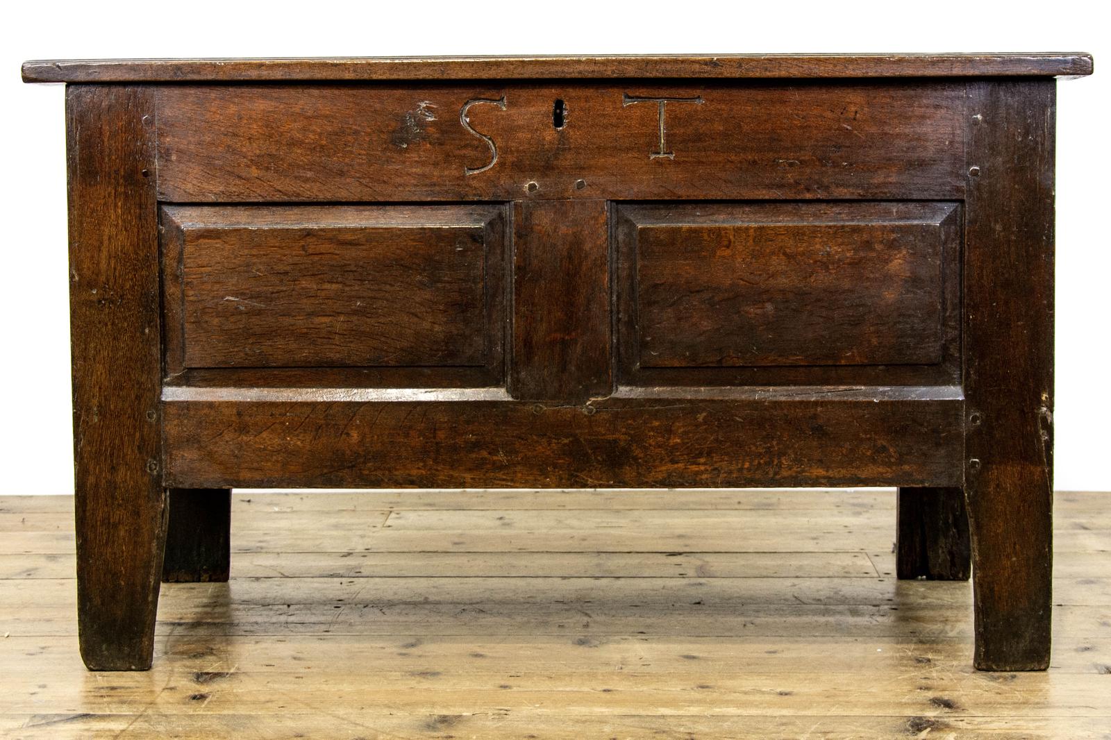 18th Century Oak Coffer (1 of 11) 18th Century Oak Coffer (1 of 11)