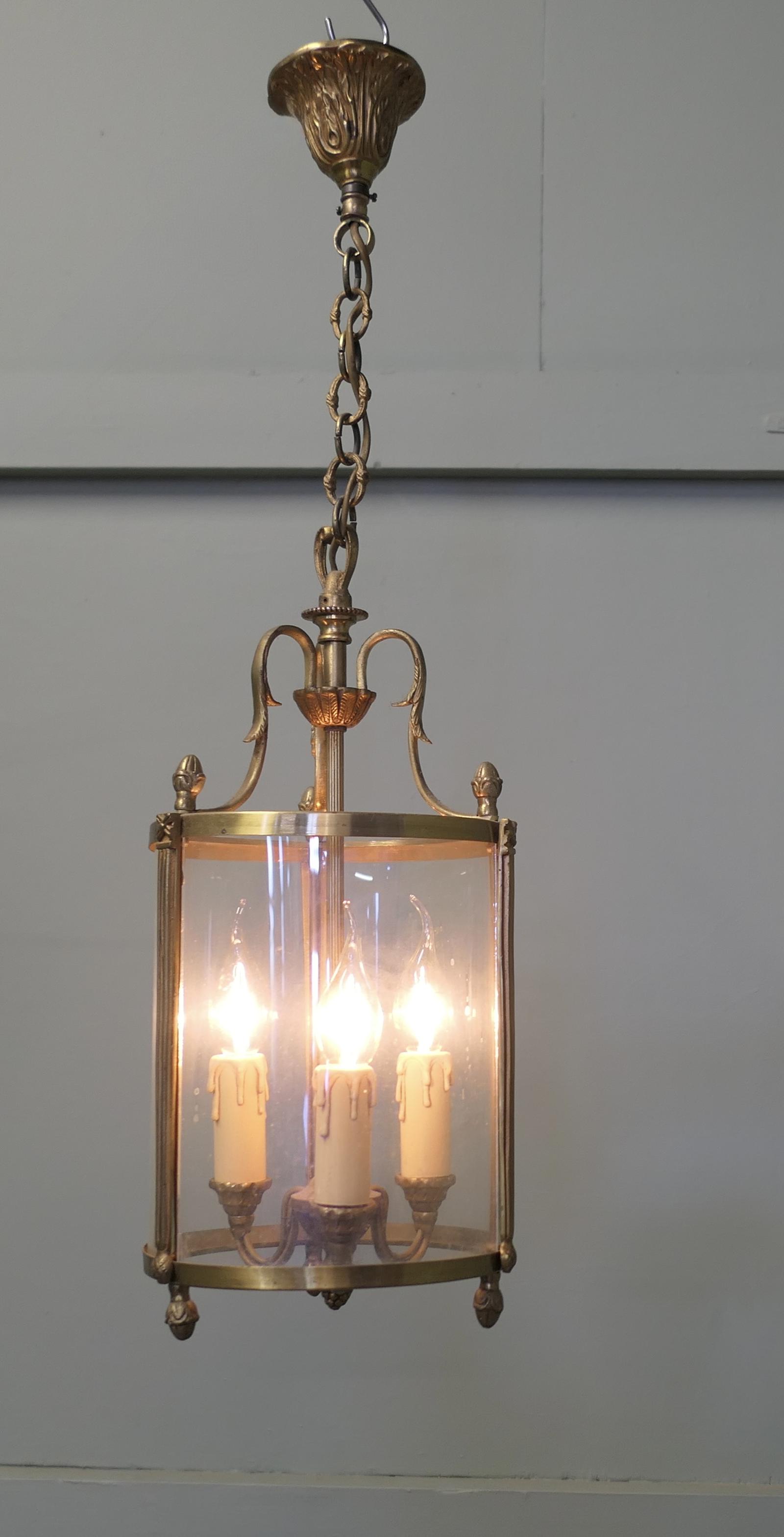 Superb Quality Round Art Deco Brass & Glass Lantern (1 of 6) Superb Quality Round Art Deco Brass & Glass Lantern (1 of 6)