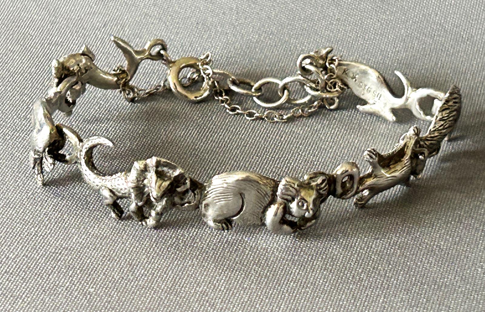 Unusual Australian Silver Link Fauna Bracelet (1 of 11) Unusual Australian Silver Link Fauna Bracelet (1 of 11)