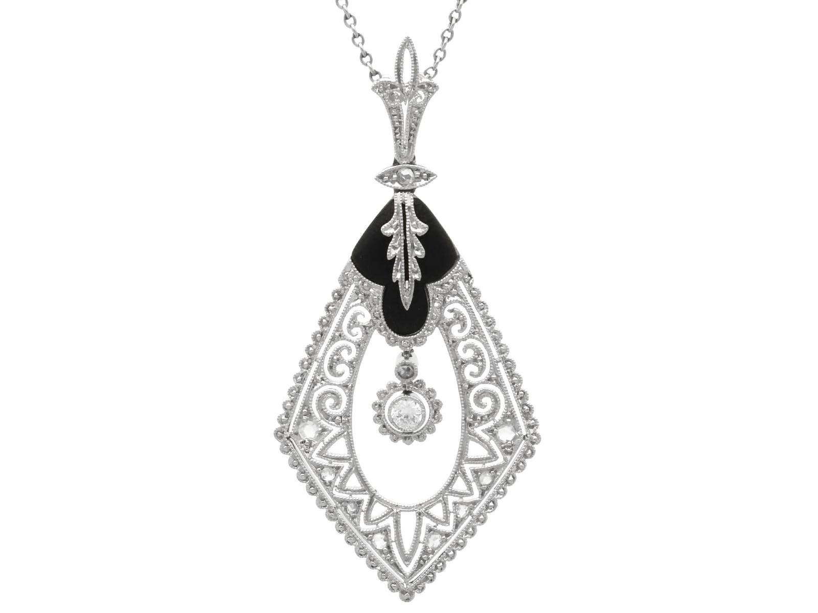 Art Deco 0.50ct Onyx & 0.20ct Diamond, Platinum Pendant c.1930 (1 of 11)