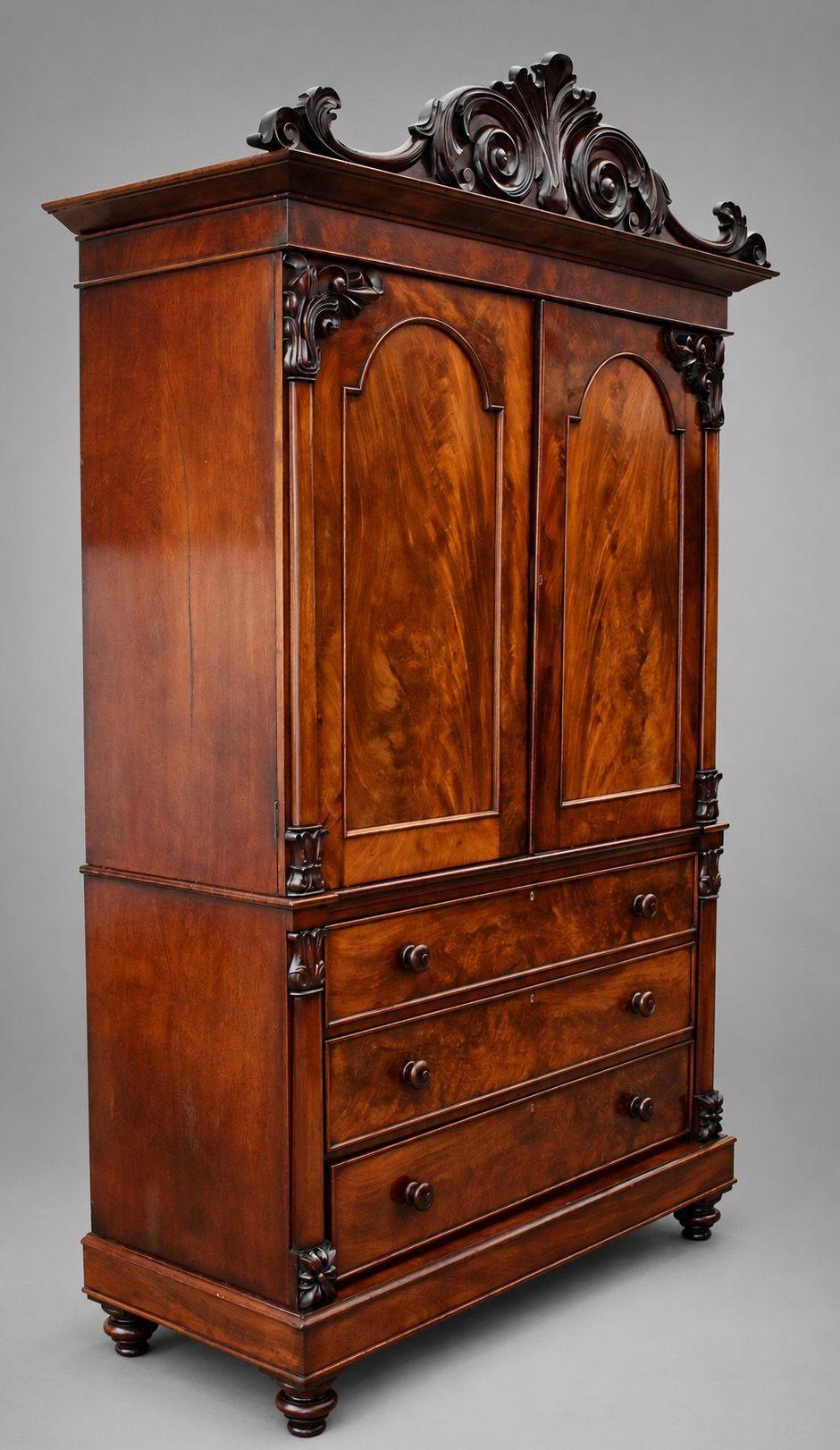 William IV Flame Mahogany Linen Press (1 of 8) William IV Flame Mahogany Linen Press (1 of 8)