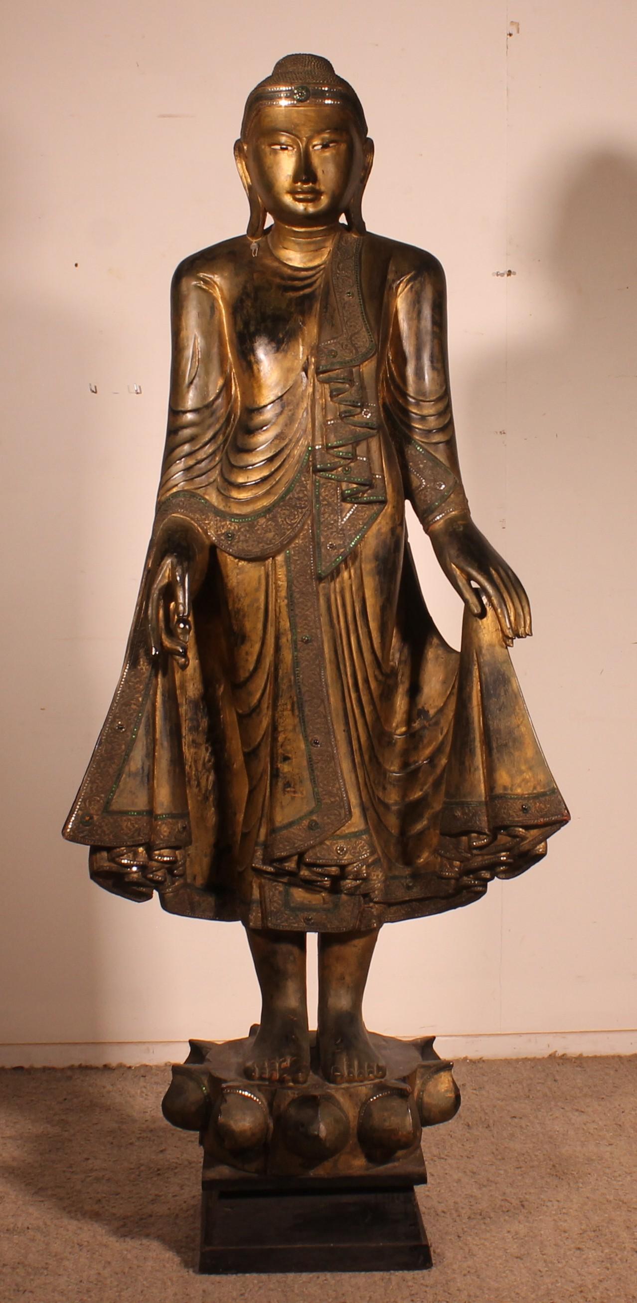 Large Burmese Buddha Statue From The Mandalay Period - 1.95m High (1 of 16)