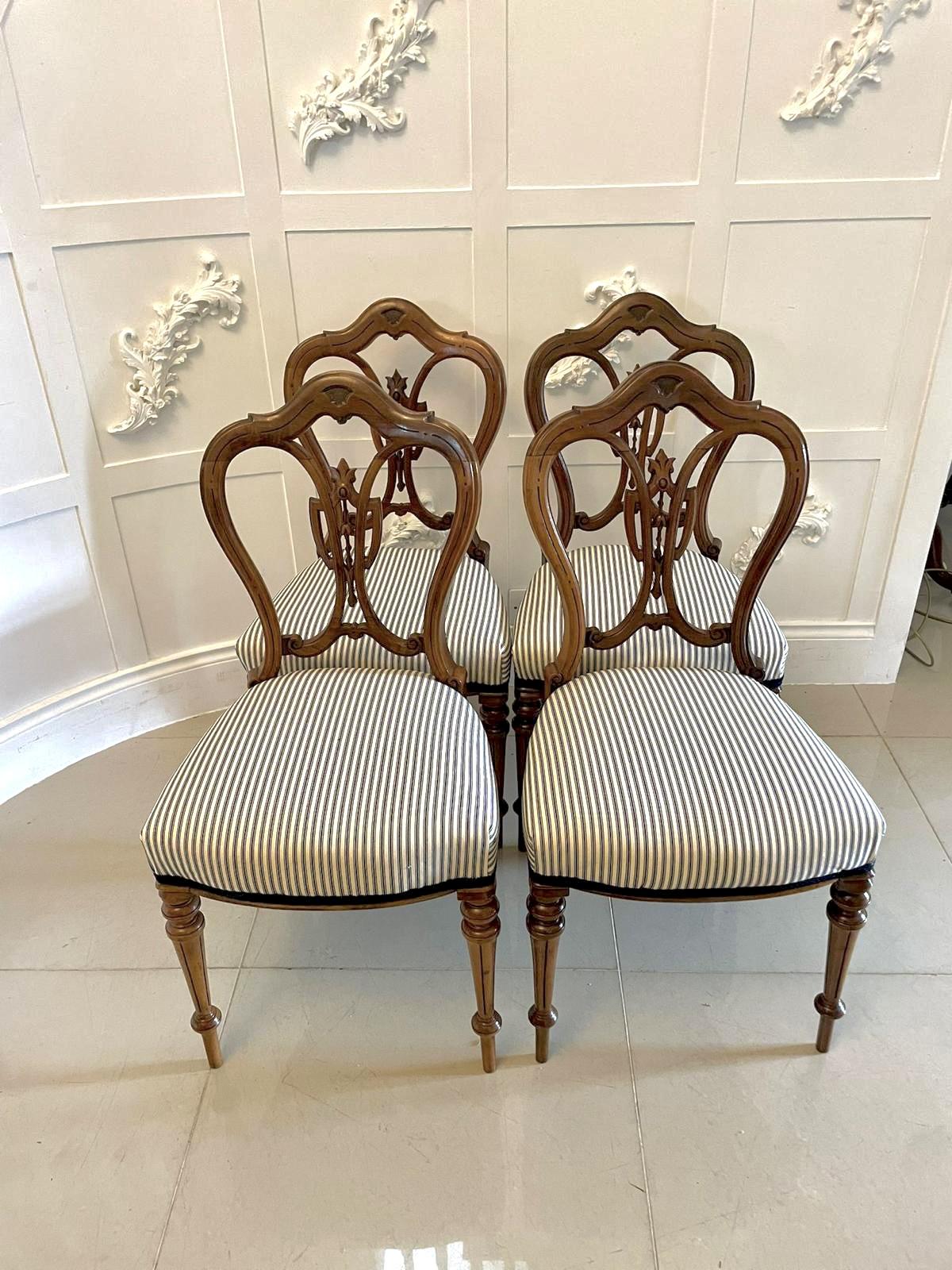 Set of 4 Antique Victorian Quality Walnut Dining Chairs (1 of 18) Set of 4 Antique Victorian Quality Walnut Dining Chairs (1 of 18)