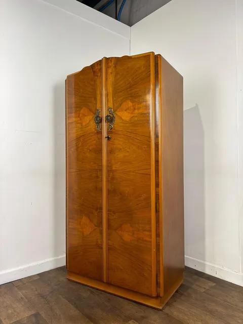 Vintage Wilkin Walnut Fitted Wardrobe (1 of 14) Vintage Wilkin Walnut Fitted Wardrobe (1 of 14)