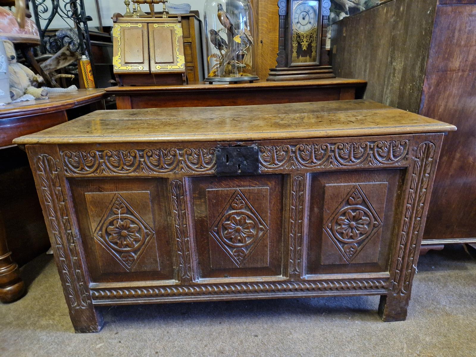 Superb Antique Oak Coffer (1 of 7) Superb Antique Oak Coffer (1 of 7)