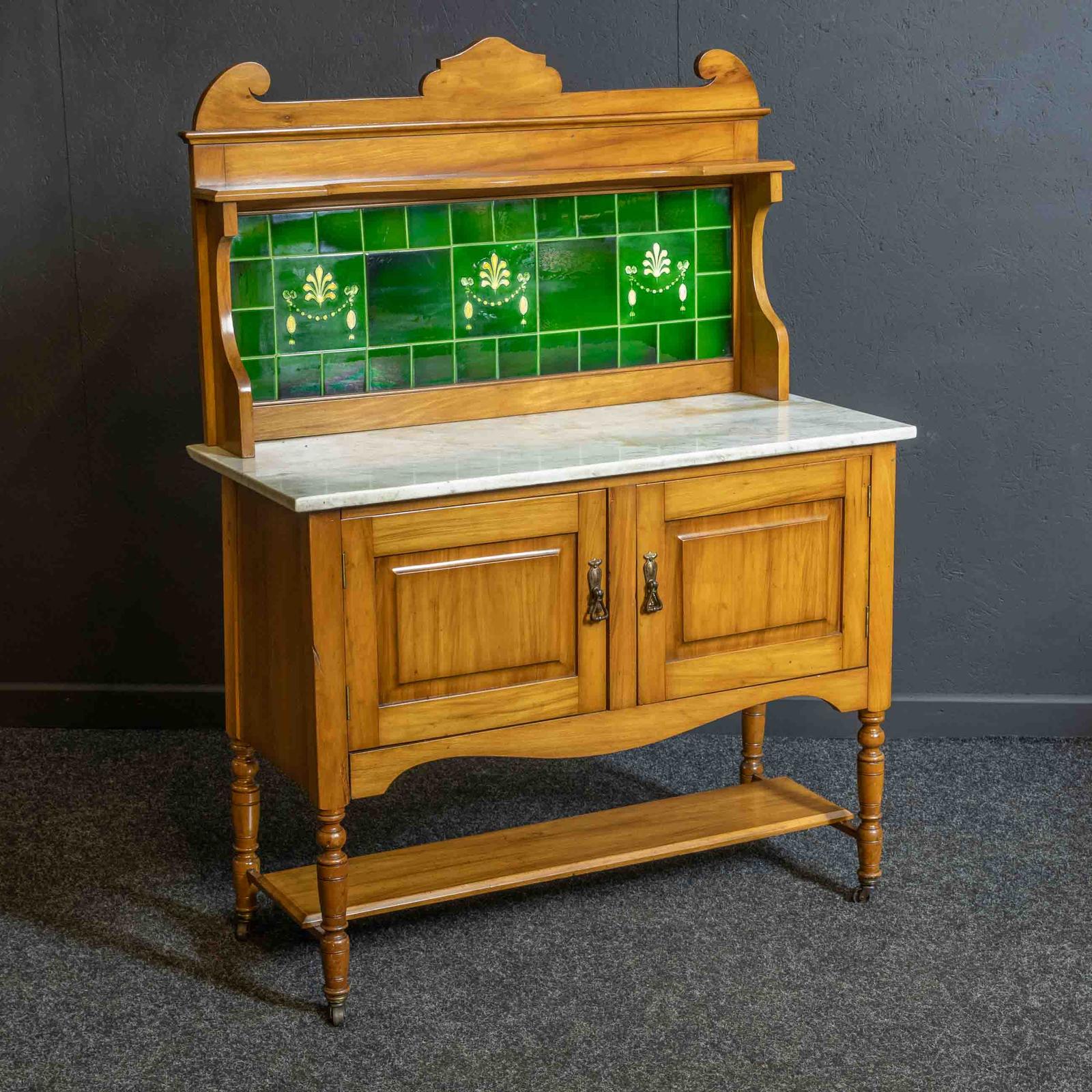 Late Victorian Satin Walnut Washstand (1 of 11)