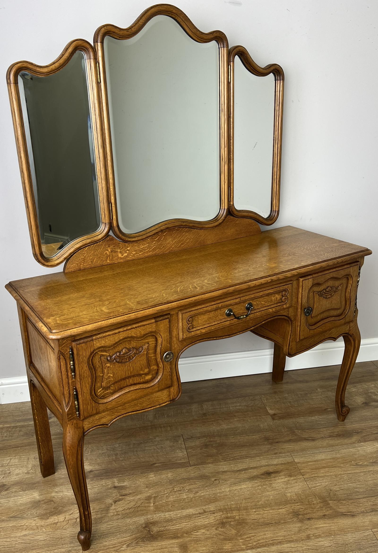 1940s Dressing Tables - main image