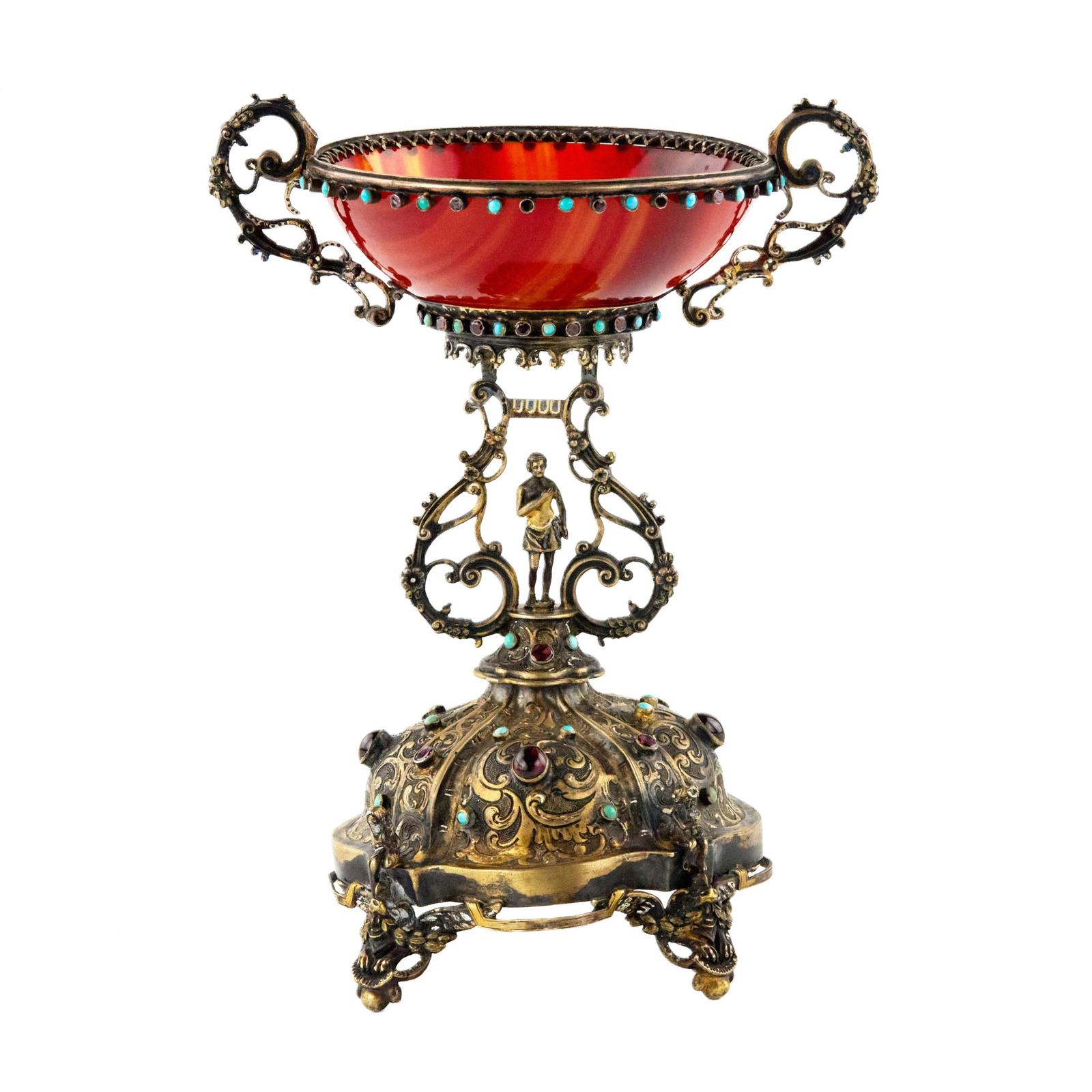 Bowl made of agate and gilded silver, with stones. 19th century. (1 of 6) Bowl made of agate and gilded silver, with stones. 19th century. (1 of 6)