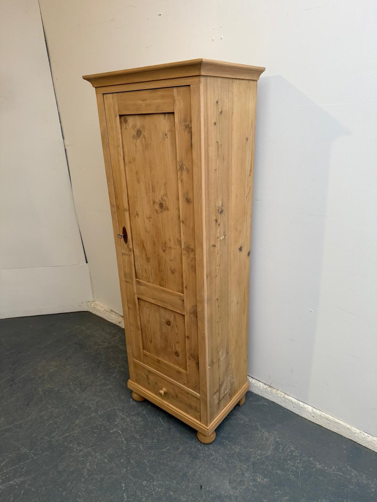 Plain Antique Pine 1 Door 1 Drawer Bathroom Cupboard to wax / paint (1 of 9)