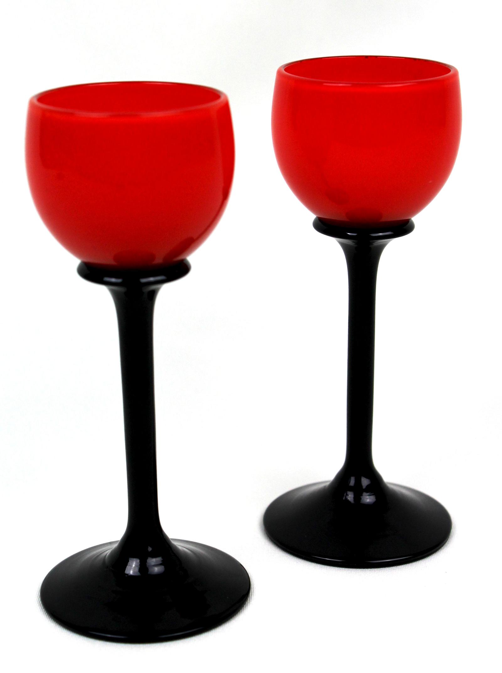 Orange & Black 'Tango" Liqueur Glasses 1920s (1 of 5) Orange & Black 'Tango" Liqueur Glasses 1920s (1 of 5)