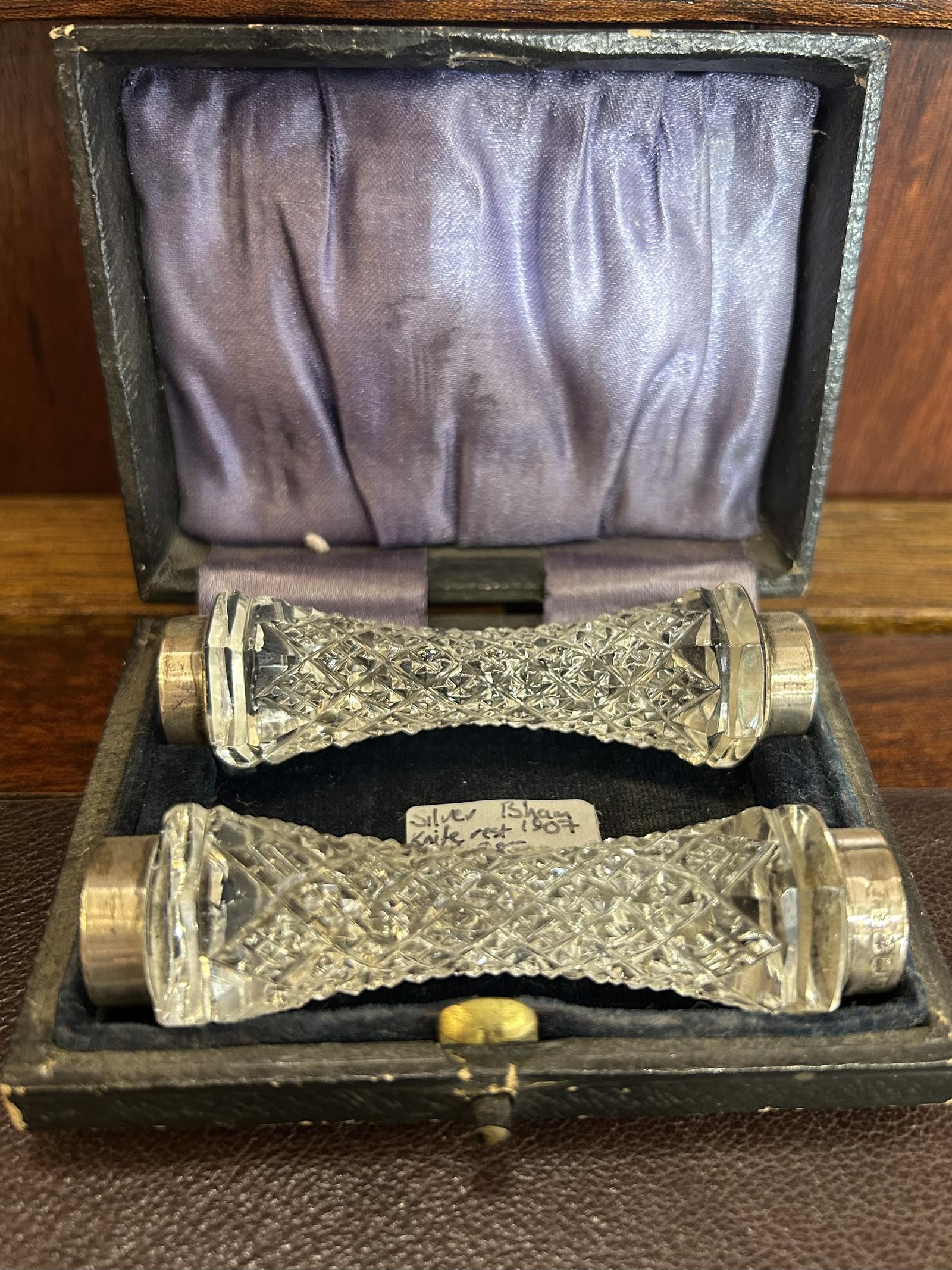 Silver Knife Rest (1 of 4) Silver Knife Rest (1 of 4)