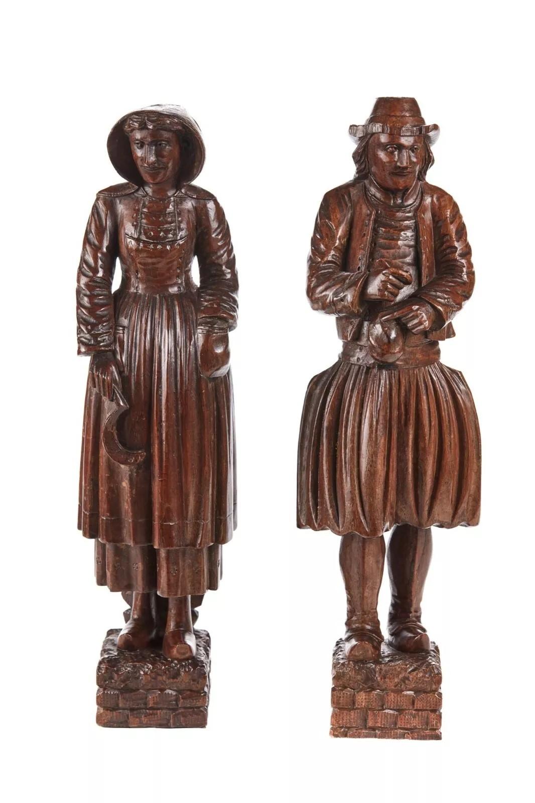 Continental Carved Oak Figures 19th Century (1 of 8)