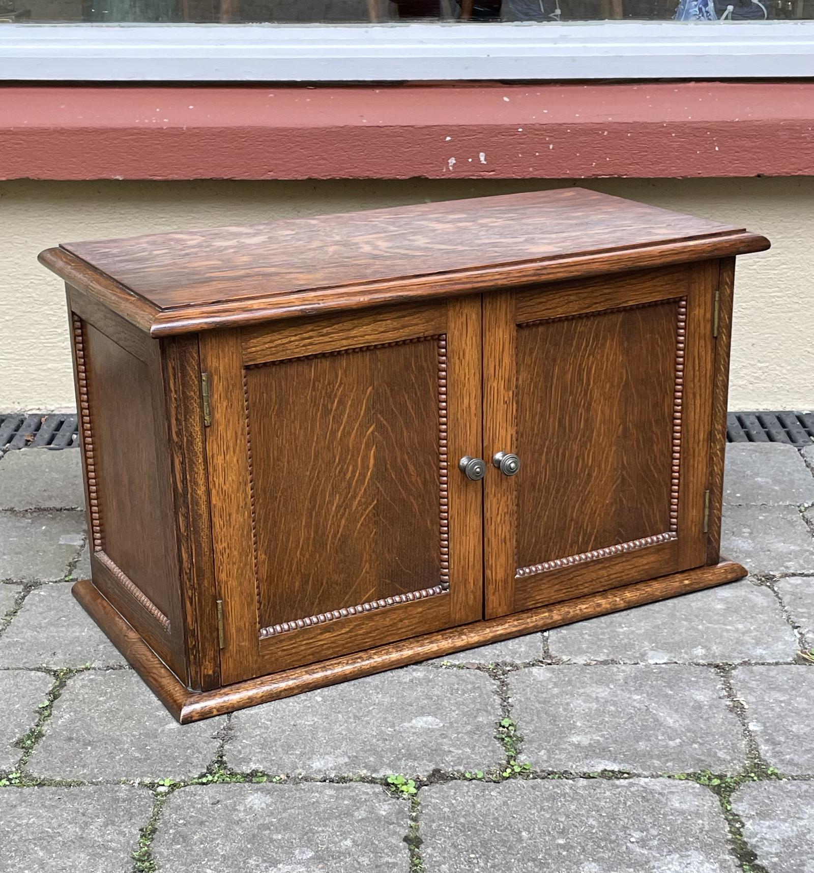 1920s Oak Table Top Cabinet for Early BBC Wireless Radio Set (1 of 7)