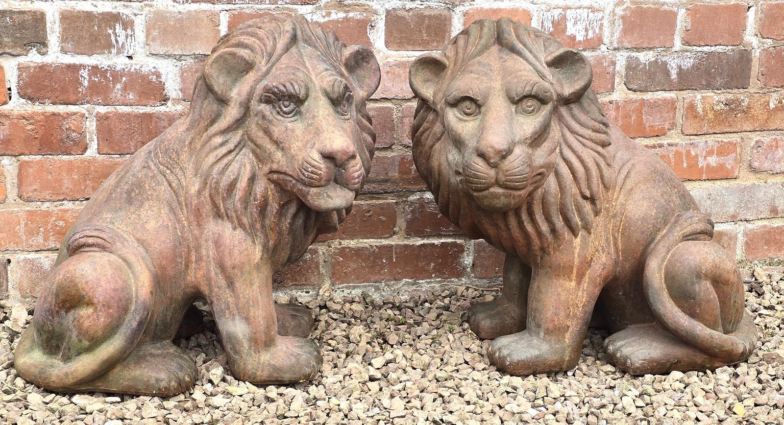 A Large Pair of Italian Terracotta Decorative Lions (1 of 15)