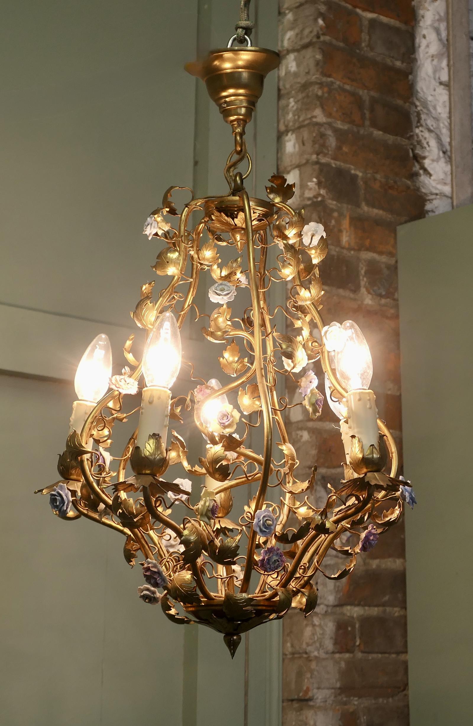 French Tolewear Gilt and Ceramic Flower 5 Bulb Chandelier (1 of 7) French Tolewear Gilt and Ceramic Flower 5 Bulb Chandelier (1 of 7)