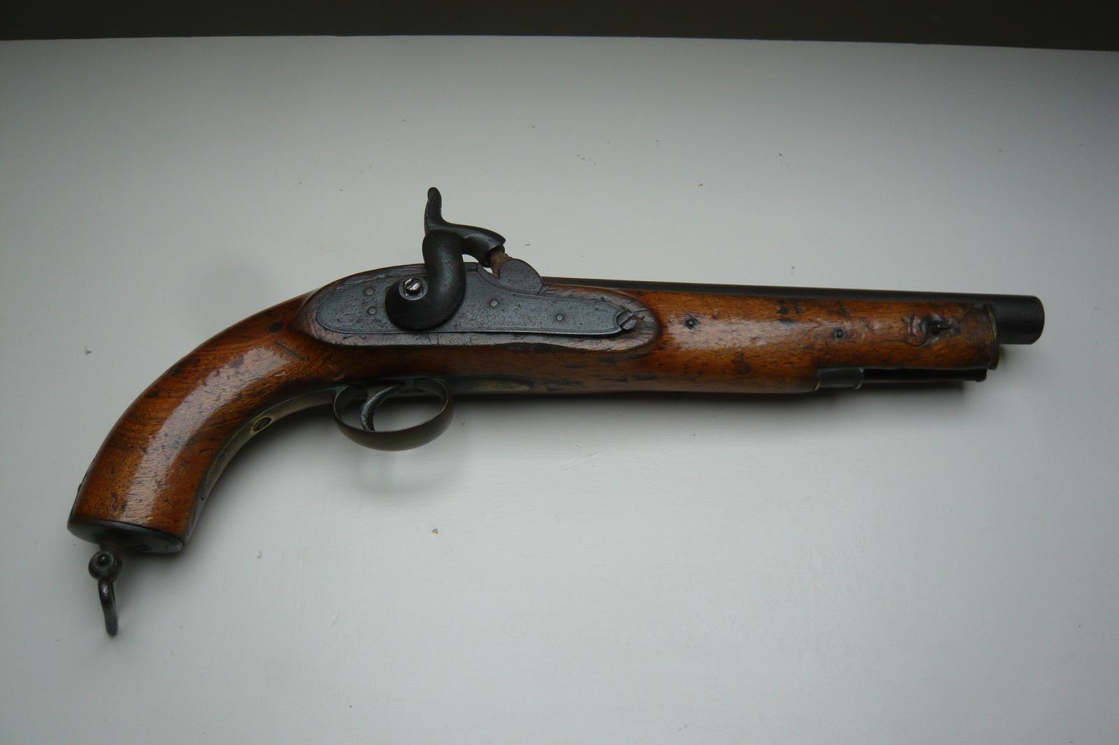 19TH CENTURY MILITARY PERCUSSION PISTOL (1 of 8)