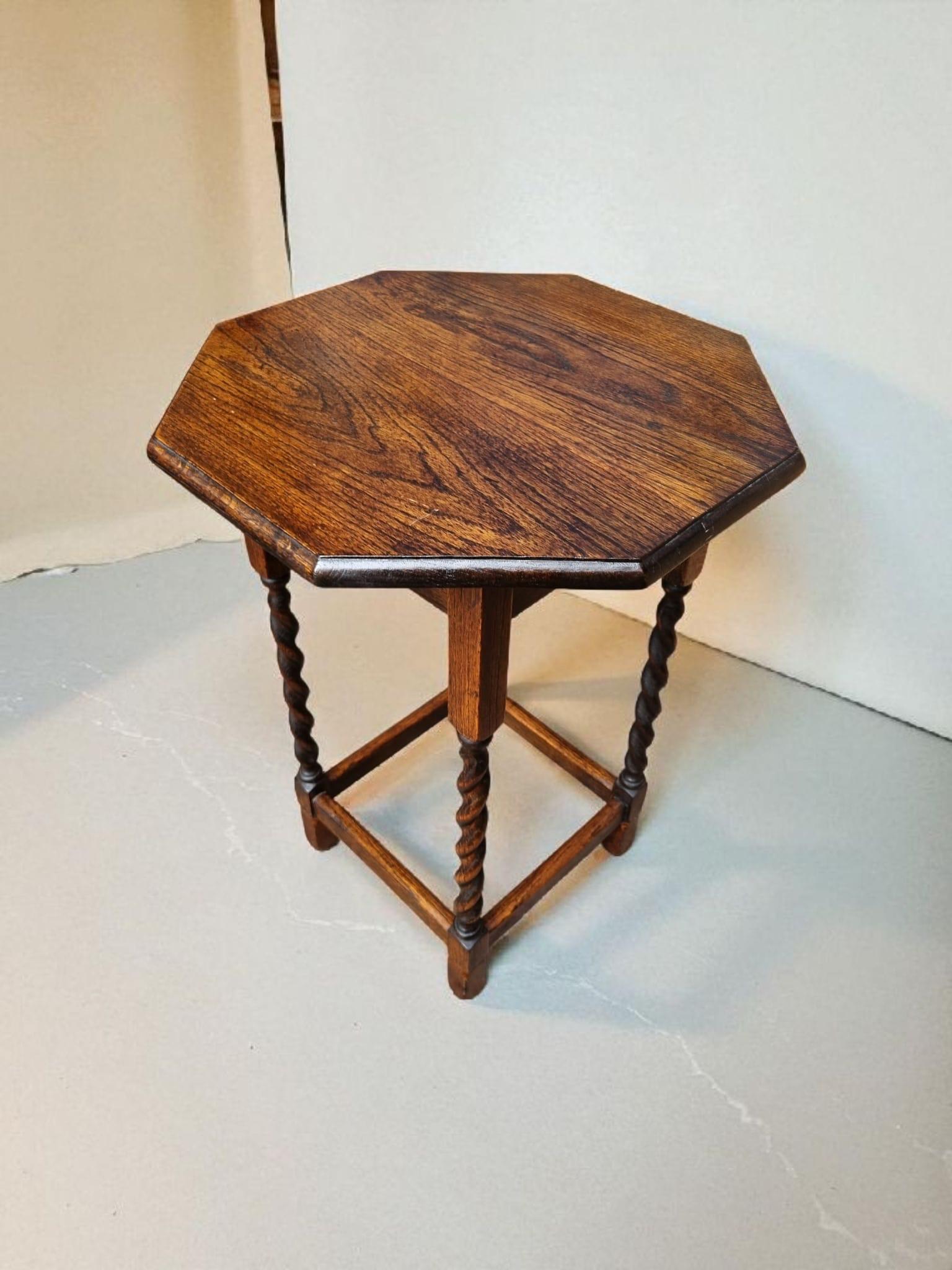 Octagonal Oak Table with Barley Twist Legs 1930s (1 of 7)