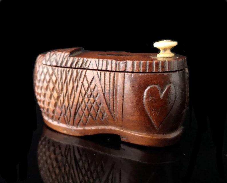 Snuff Boxes - main image