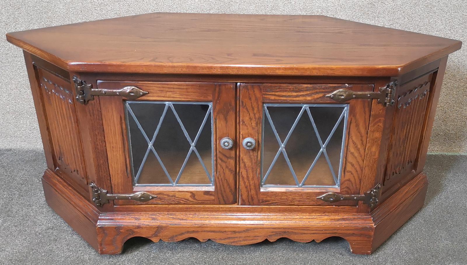 Wood Bros Old Charm Oak Corner Video Cabinet TV - Television Stand (1 of 10) Wood Bros Old Charm Oak Corner Video Cabinet TV - Television Stand (1 of 10)