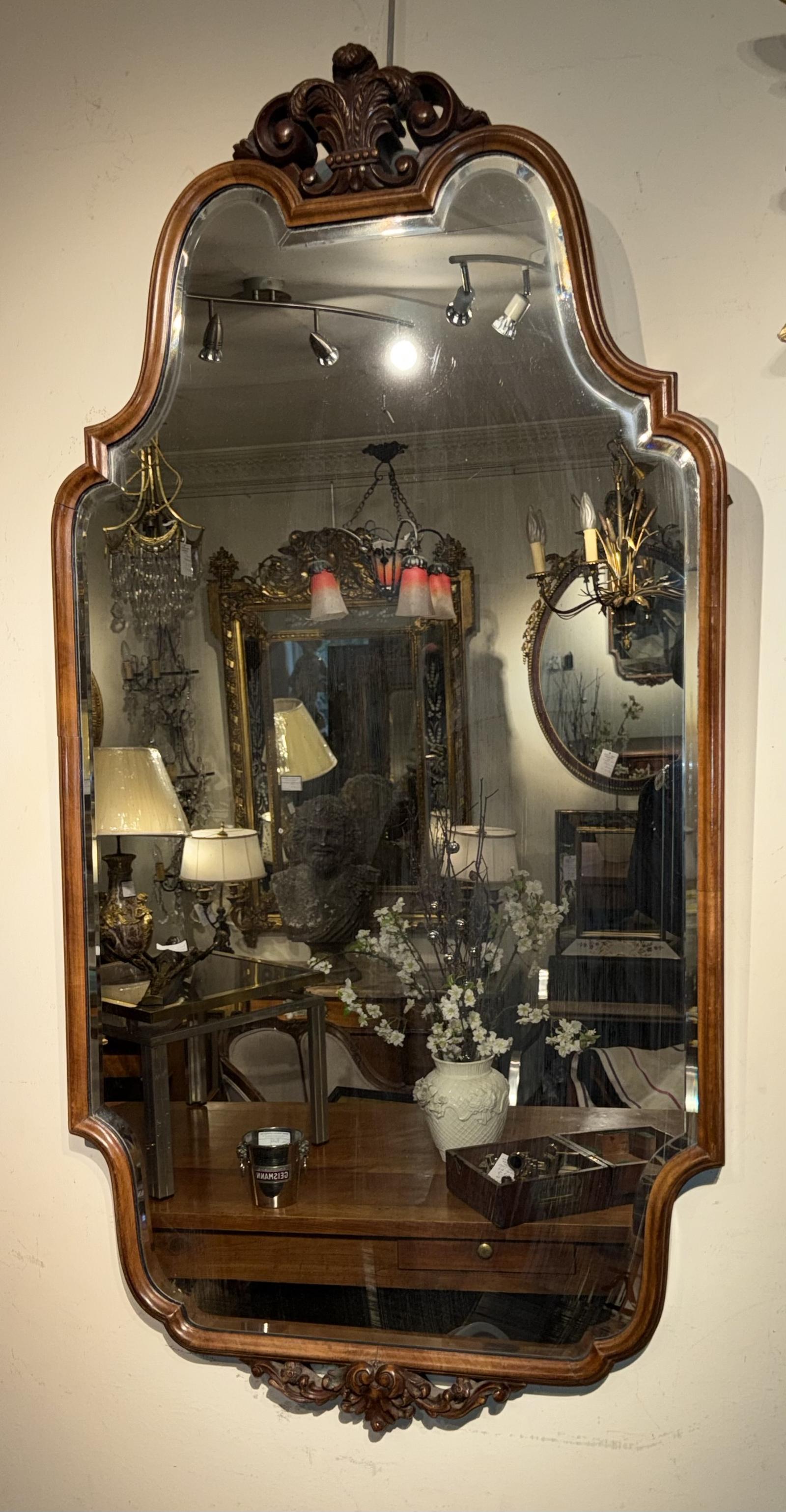 Walnut Queen Anne Style Mirror (1 of 5) Walnut Queen Anne Style Mirror (1 of 5)