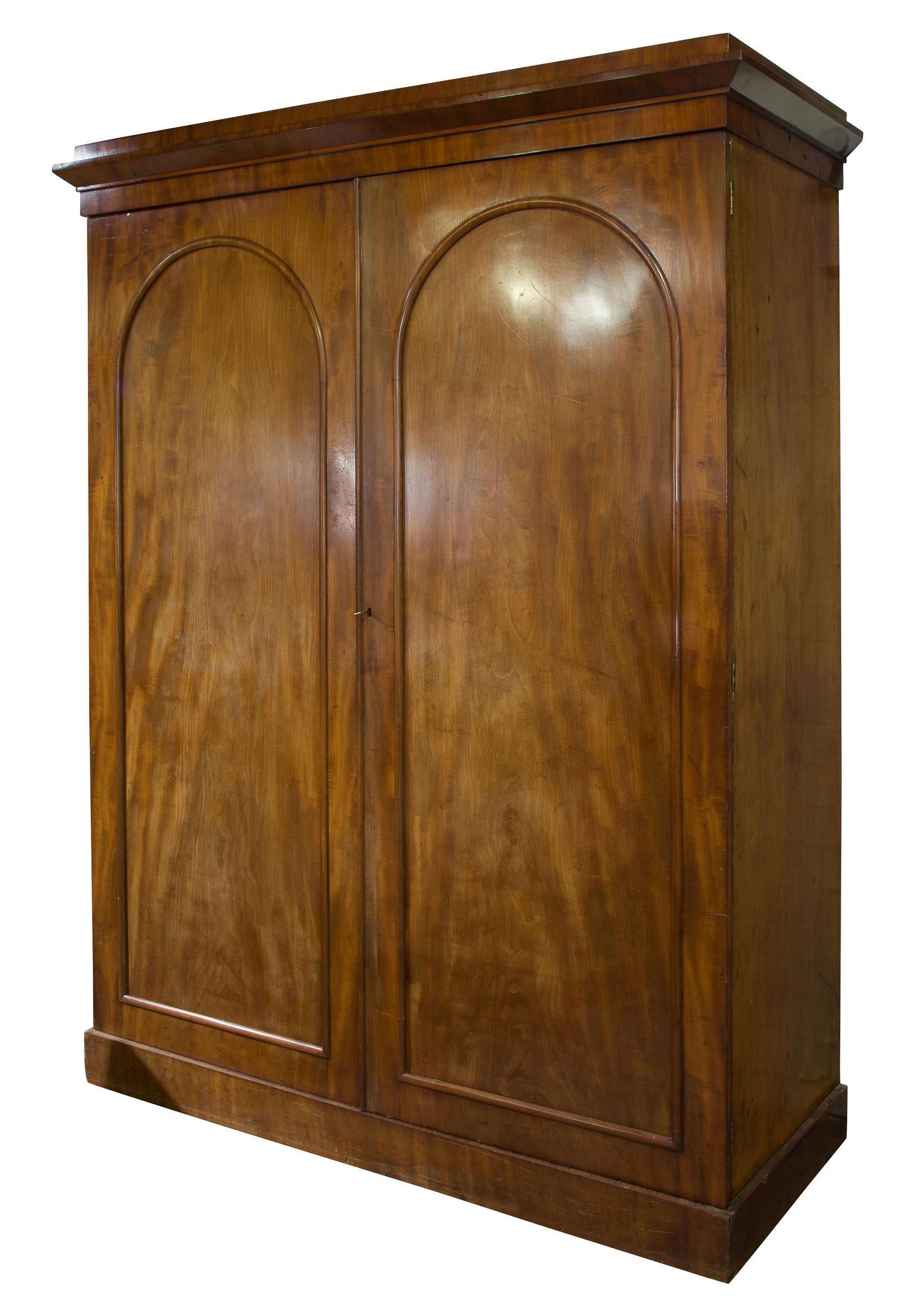 Victorian 2 Door Mahogany Wardrobe (1 of 8) Victorian 2 Door Mahogany Wardrobe (1 of 8)