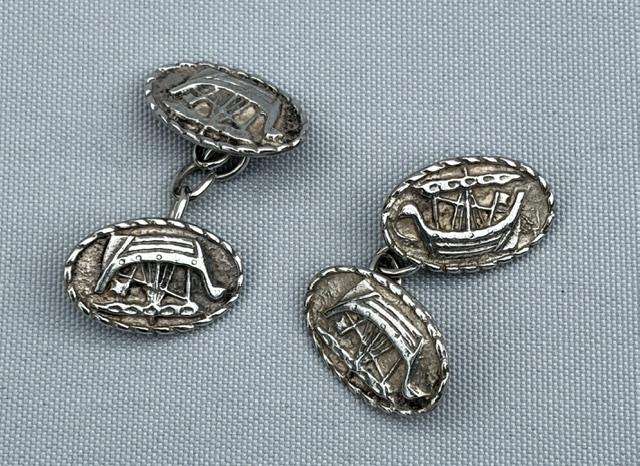 Pair of Celtic Viking Themed Silver Cufflinks (1 of 5) Pair of Celtic Viking Themed Silver Cufflinks (1 of 5)
