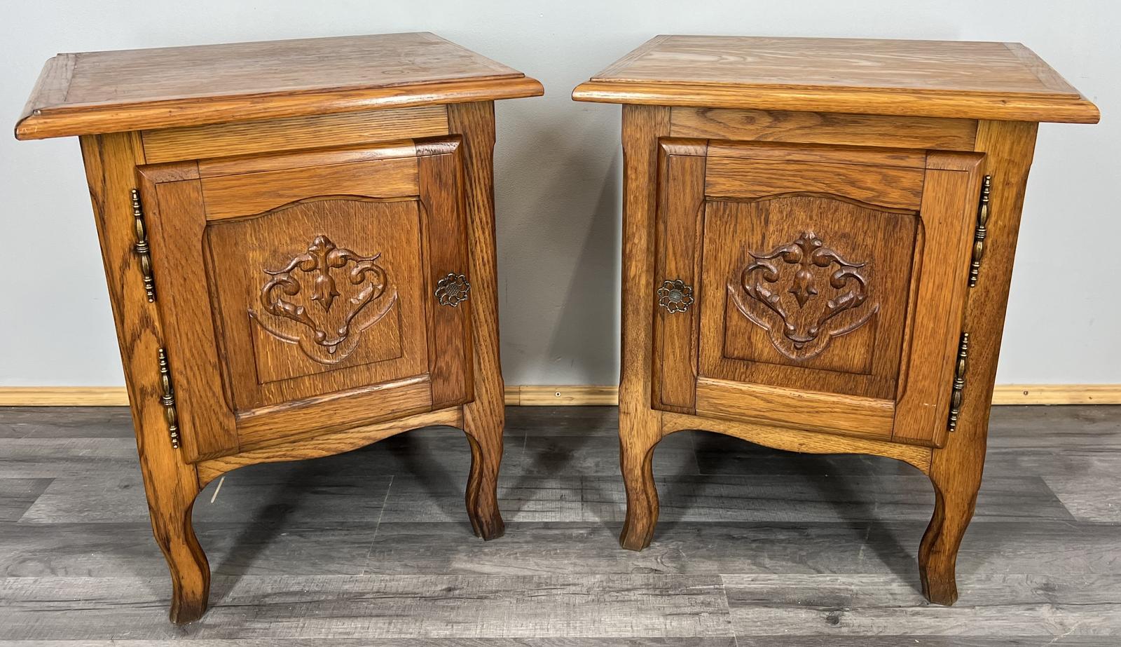 French Vintage Oak Bedside Tables Pair Cupboards Cabinets LOT 3955 (1 of 13) French Vintage Oak Bedside Tables Pair Cupboards Cabinets LOT 3955 (1 of 13)