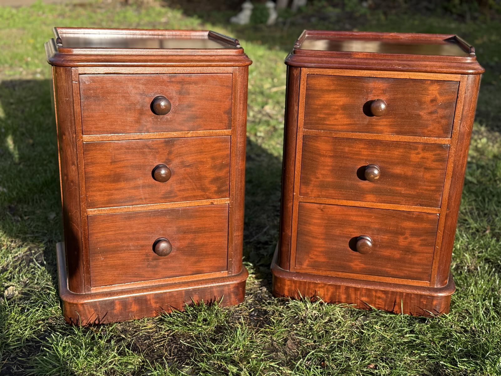 Pair of Three Drawer Bedside Tables (1 of 5)