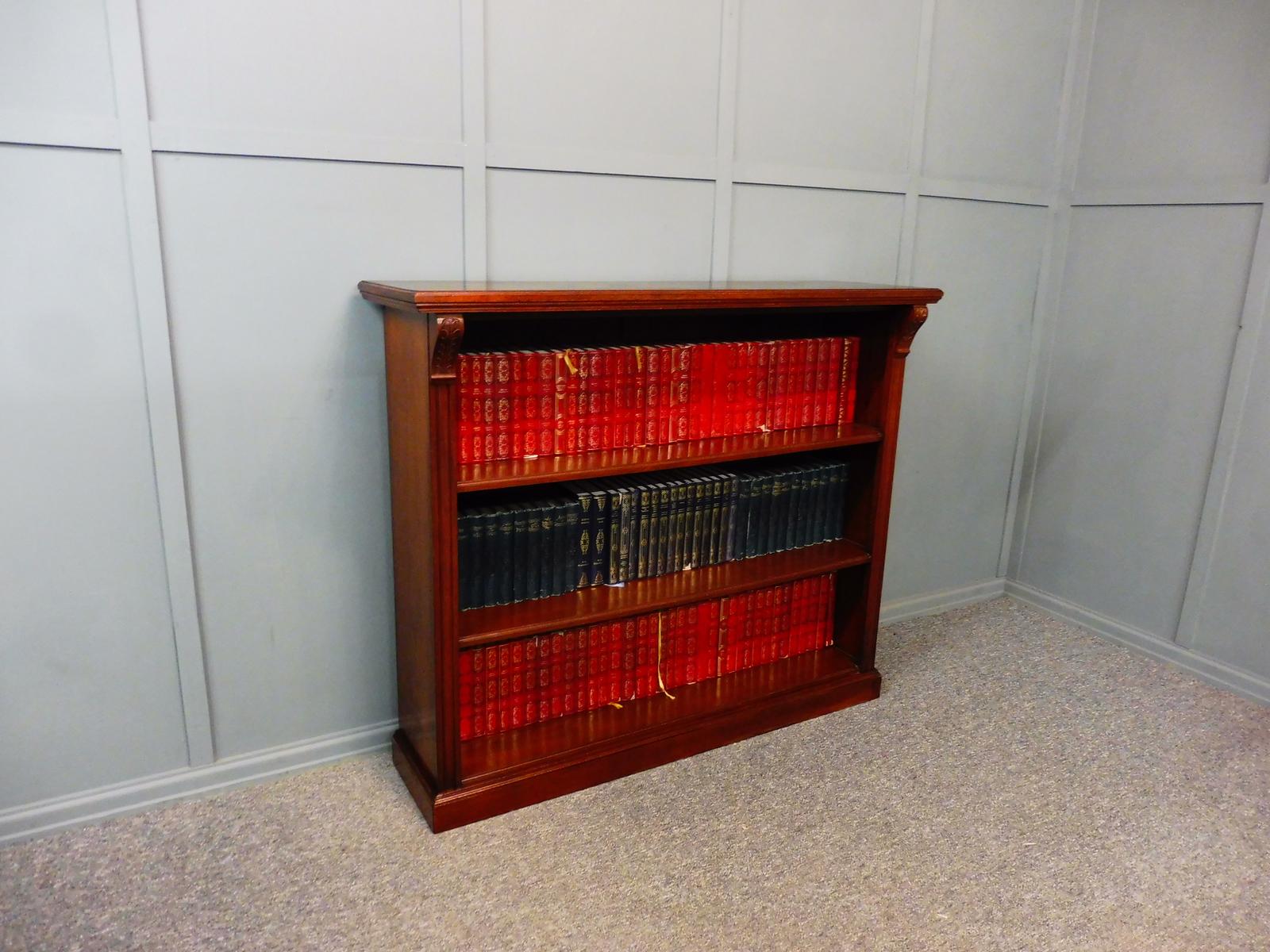 Antique Walnut Bookcase LA417586