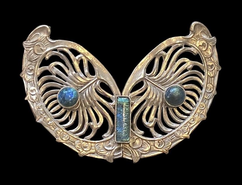 Antique Art Nouveau Peacock Feather Silvered & Enamel Belt Buckle c.1900 (1 of 10) Antique Art Nouveau Peacock Feather Silvered & Enamel Belt Buckle c.1900 (1 of 10)