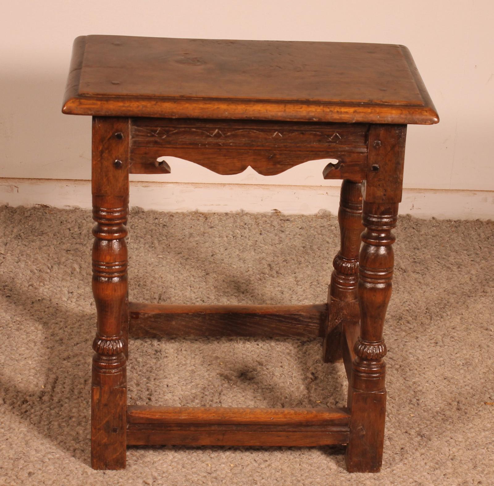 Oak Stool 19 Century (1 of 11)