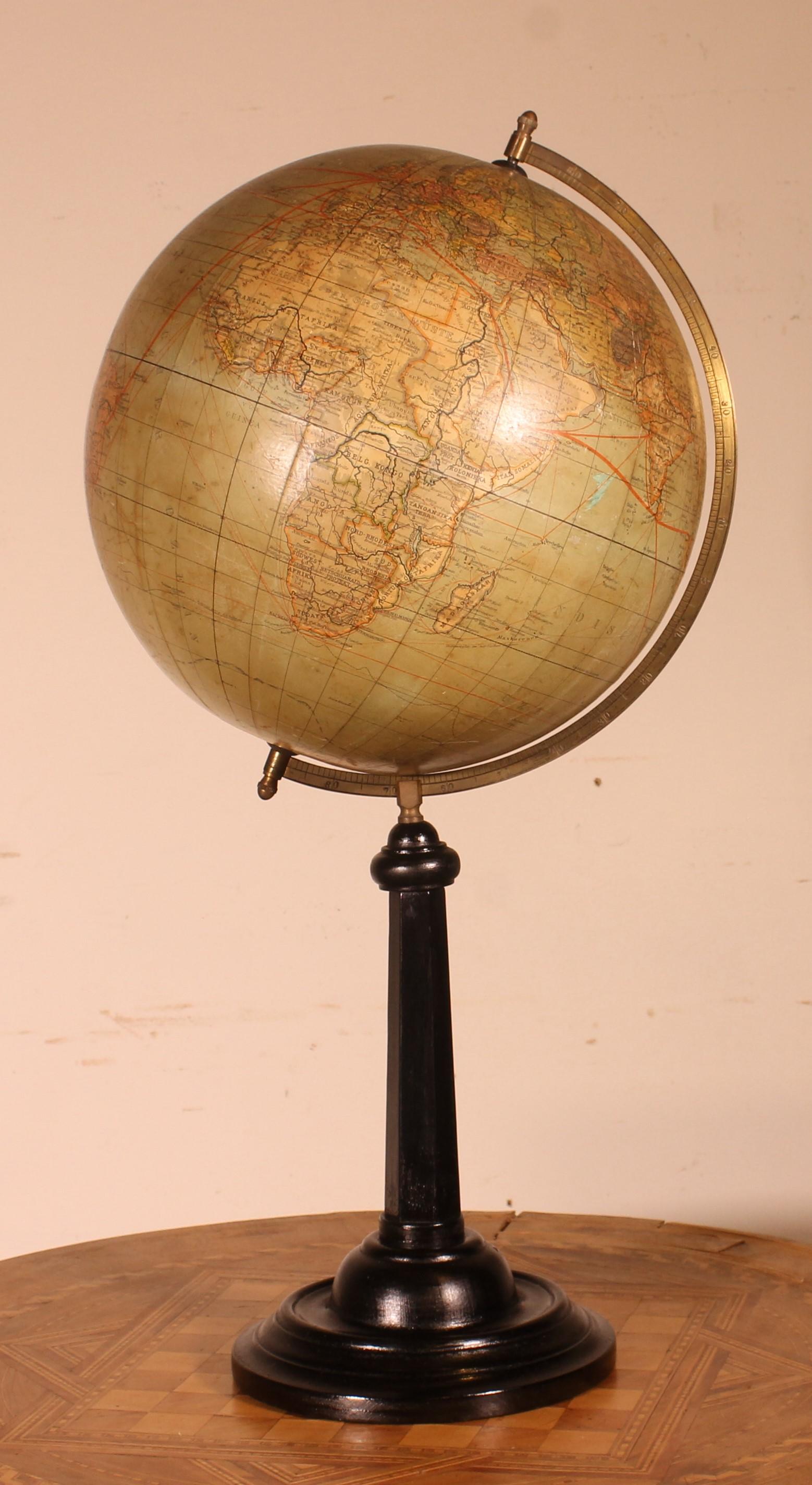 Large Terrestrial Globe from Handels Und Verkehrsglobus (1 of 12)