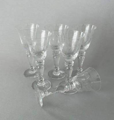 Fine Set of 6 Etched Crystal Wine Flutes (1 of 7)