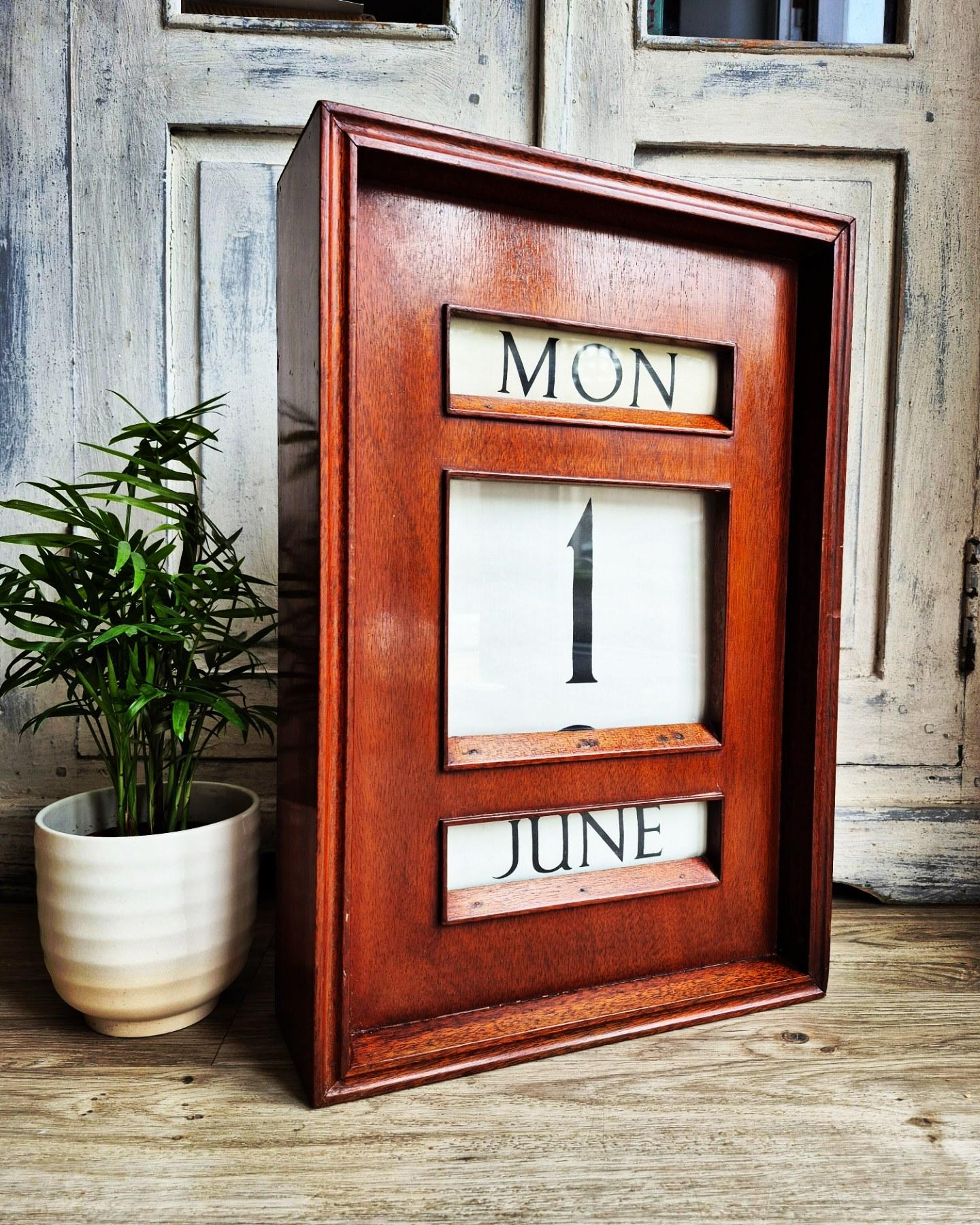 Rare Vintage Perpetual Calendar, Antique  Calendar (1 of 22)