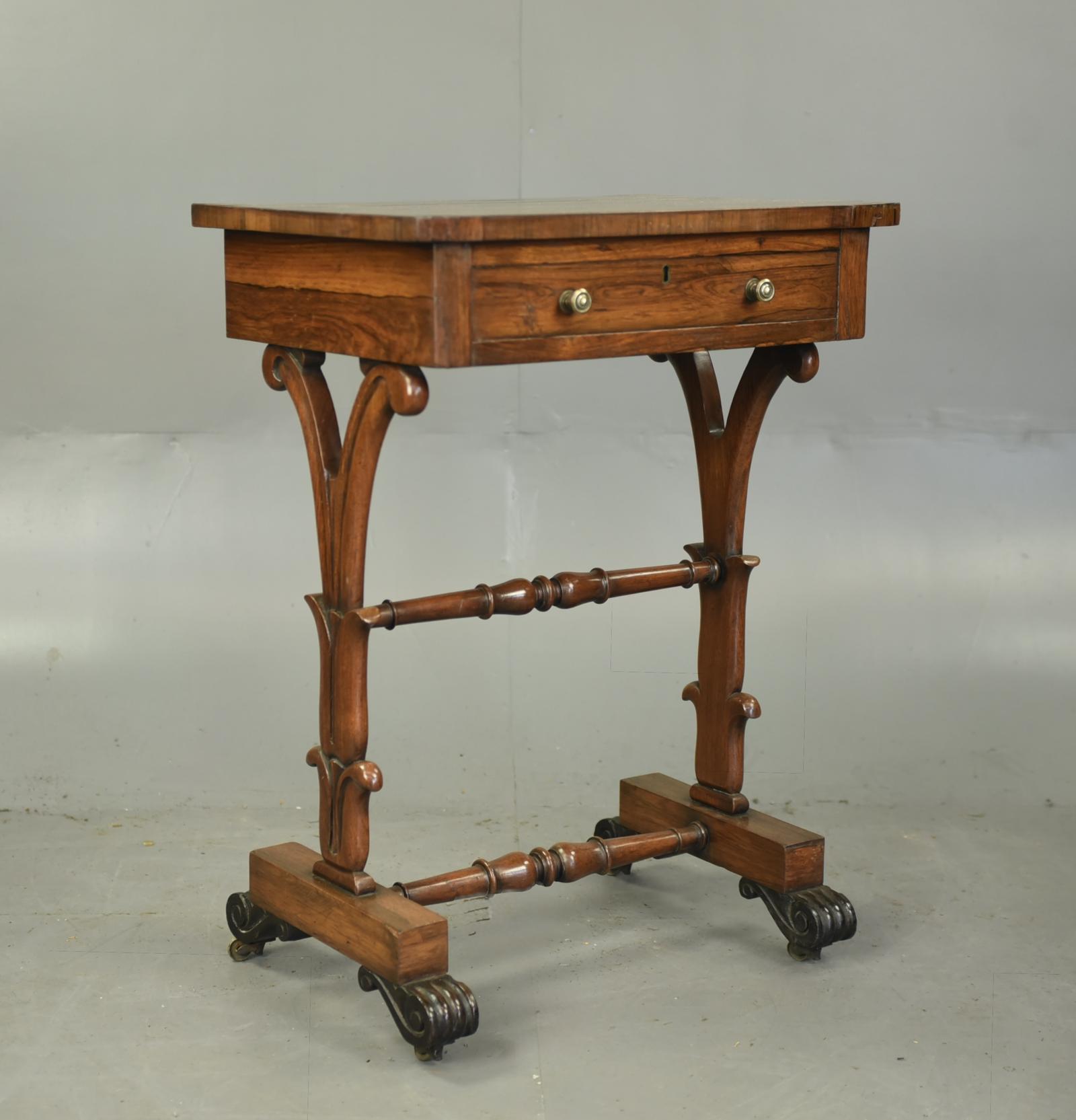 Regency Rosewood Lamp Table (1 of 5) Regency Rosewood Lamp Table (1 of 5)