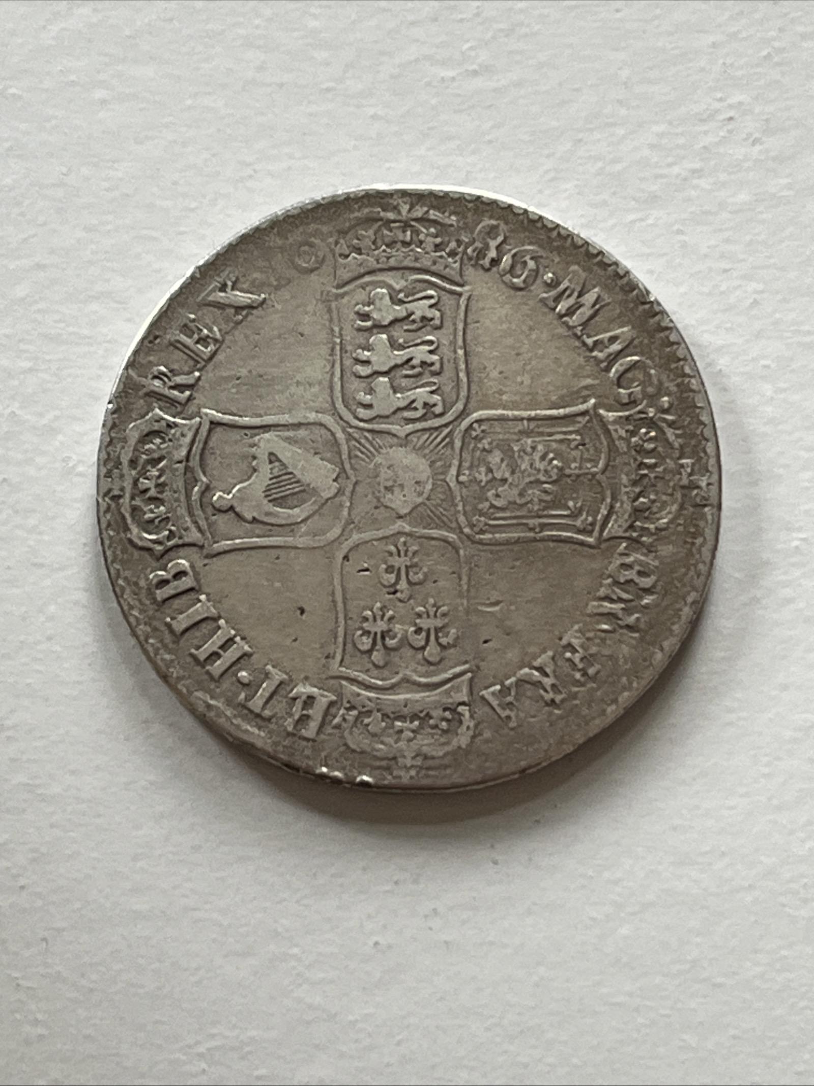 James II - 1686 Halfcrown - Regnal Year : SECUNDO - Possibly Ex-mount (1 of 10) James II - 1686 Halfcrown - Regnal Year : SECUNDO - Possibly Ex-mount (1 of 10)