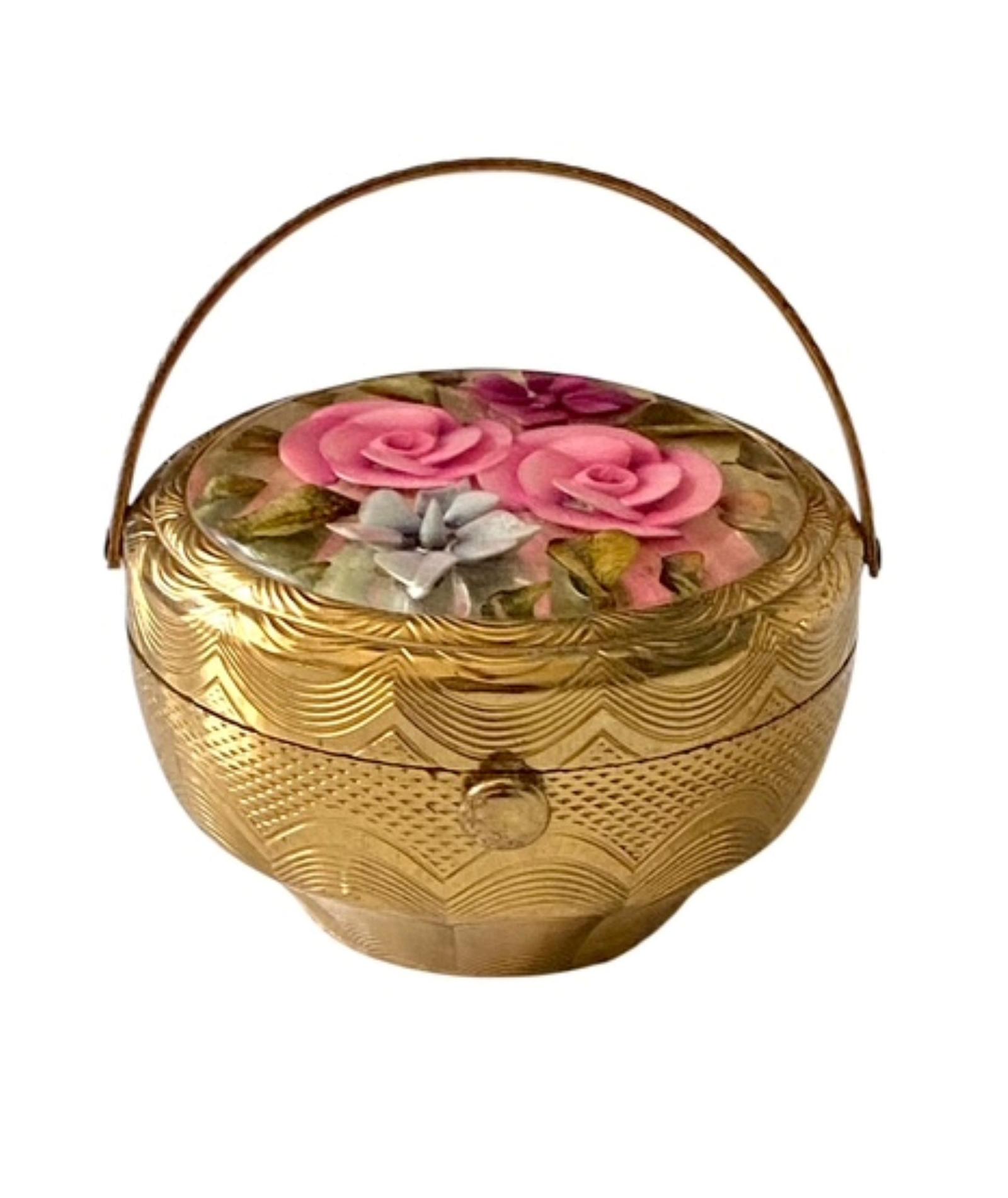 Vintage Kigu Bouquet Powder Compact Novelty Figural Flower Basket (1 of 10) Vintage Kigu Bouquet Powder Compact Novelty Figural Flower Basket (1 of 10)