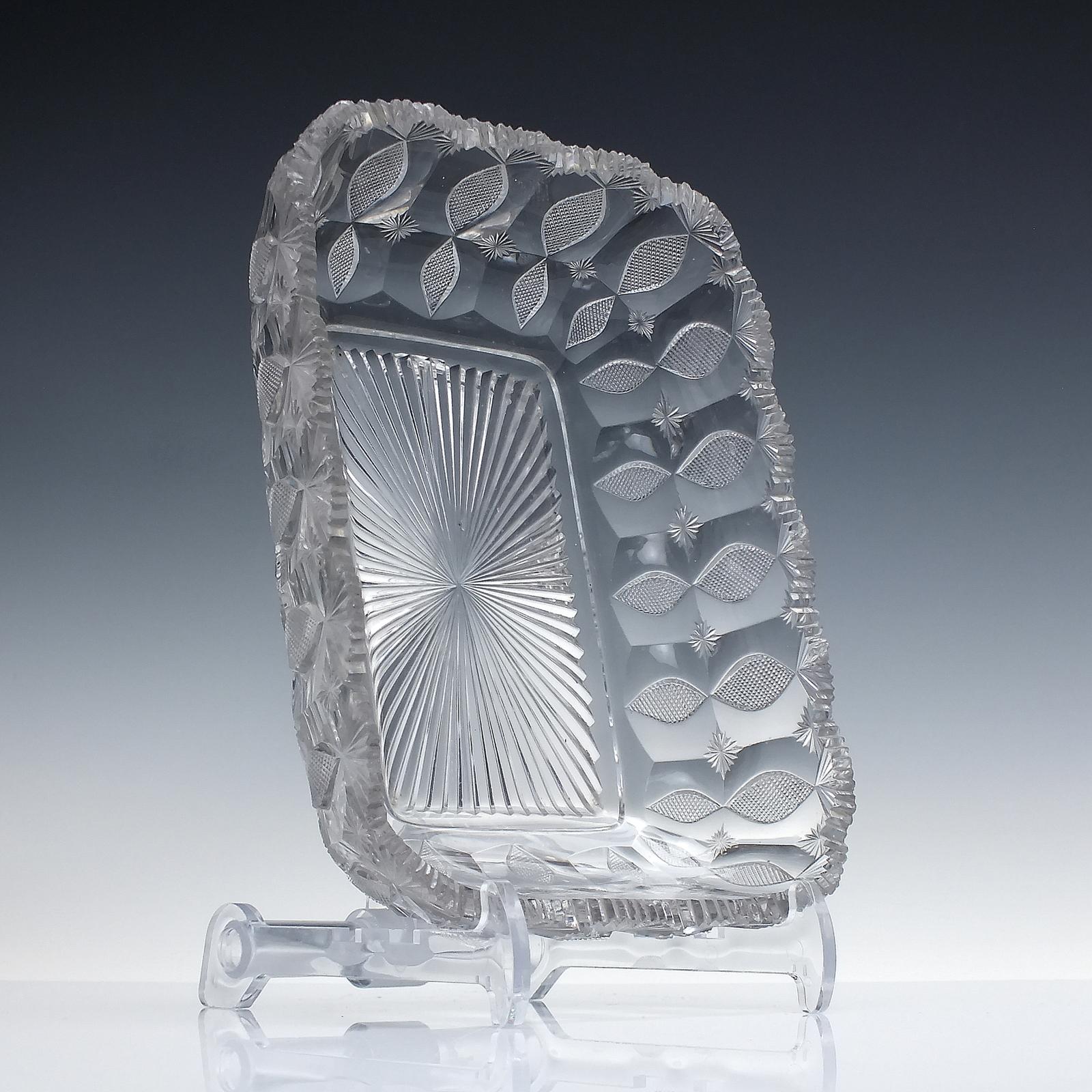 Anglo Irish 19th Century Cut Glass Serving Bowl C1840 (1 of 3)