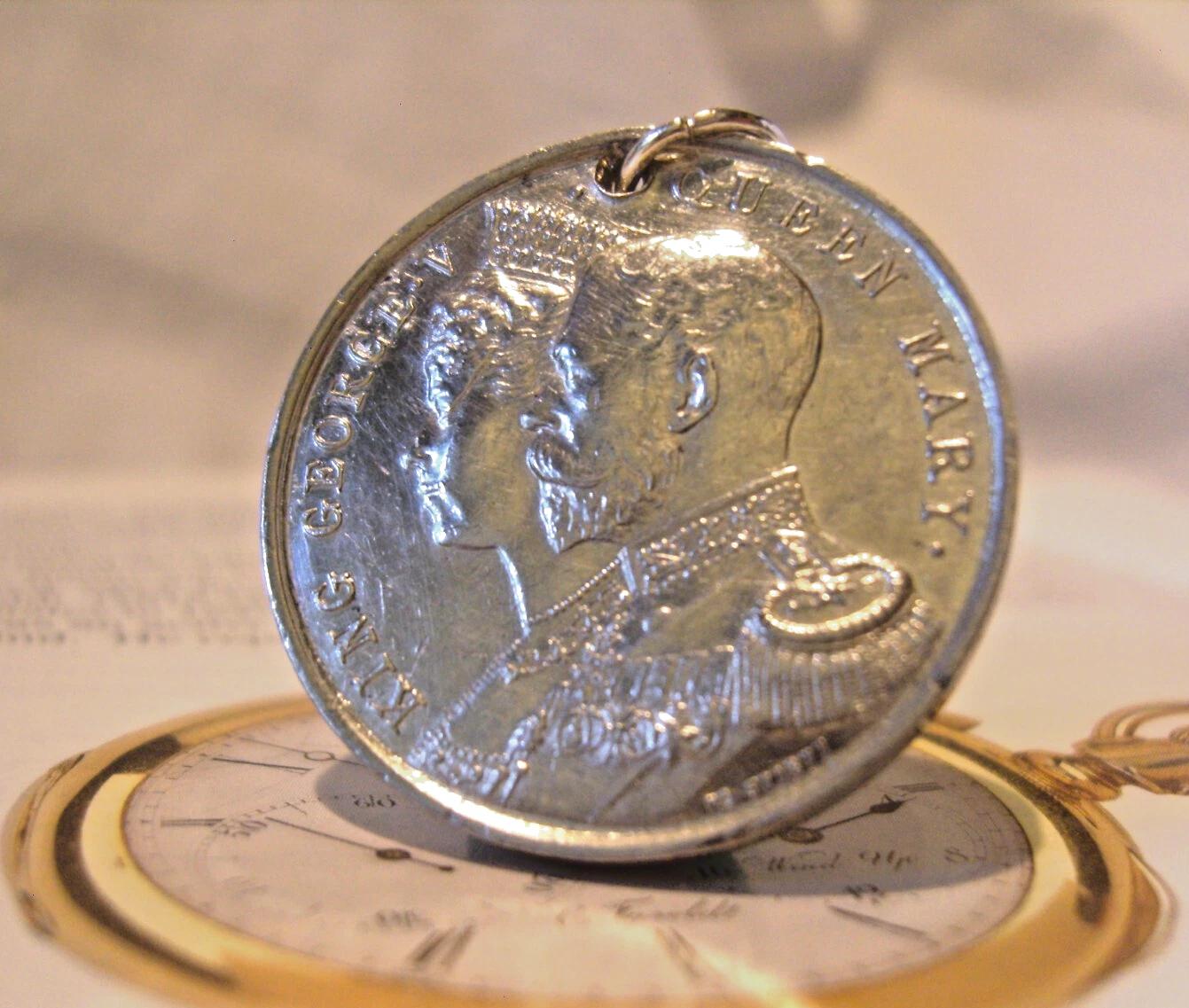 Pocket Watch Chain Fob 1911 Coronation King George & Queen Mary Big Antique Fob (1 of 7)