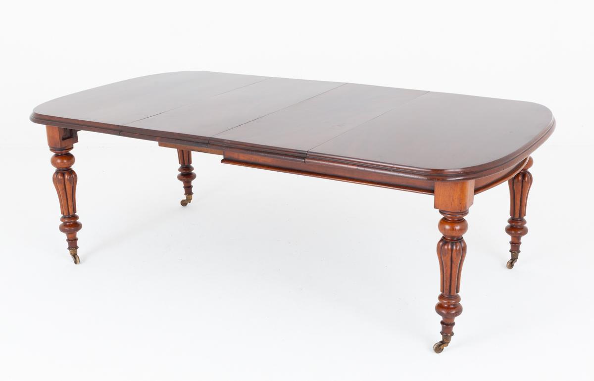 Early Victorian Mahogany Extending Dining Table (1 of 10)