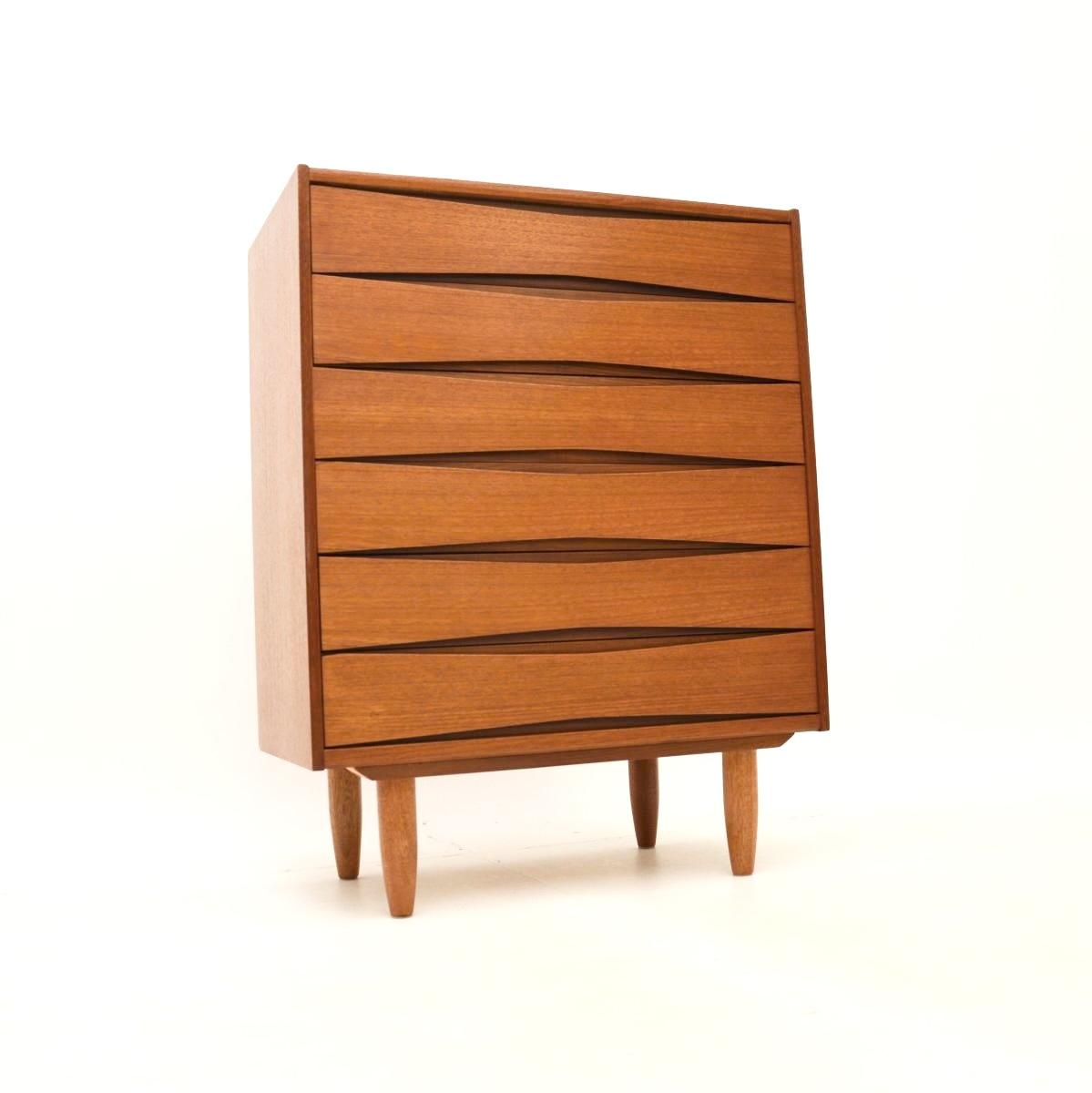 Vintage Scandinavian Teak Chest of Drawers by Skeie & Co (1 of 7) Vintage Scandinavian Teak Chest of Drawers by Skeie & Co (1 of 7)
