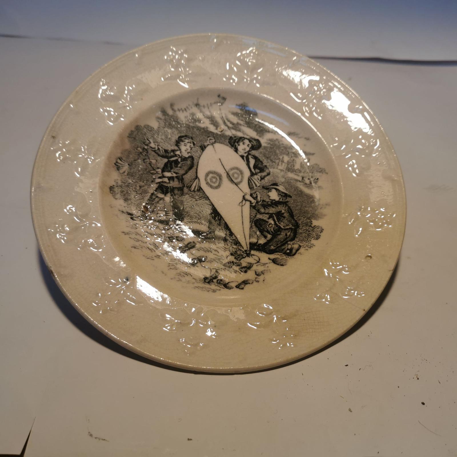 A Charming Nursery Plate  with Kite Flying (1 of 3)