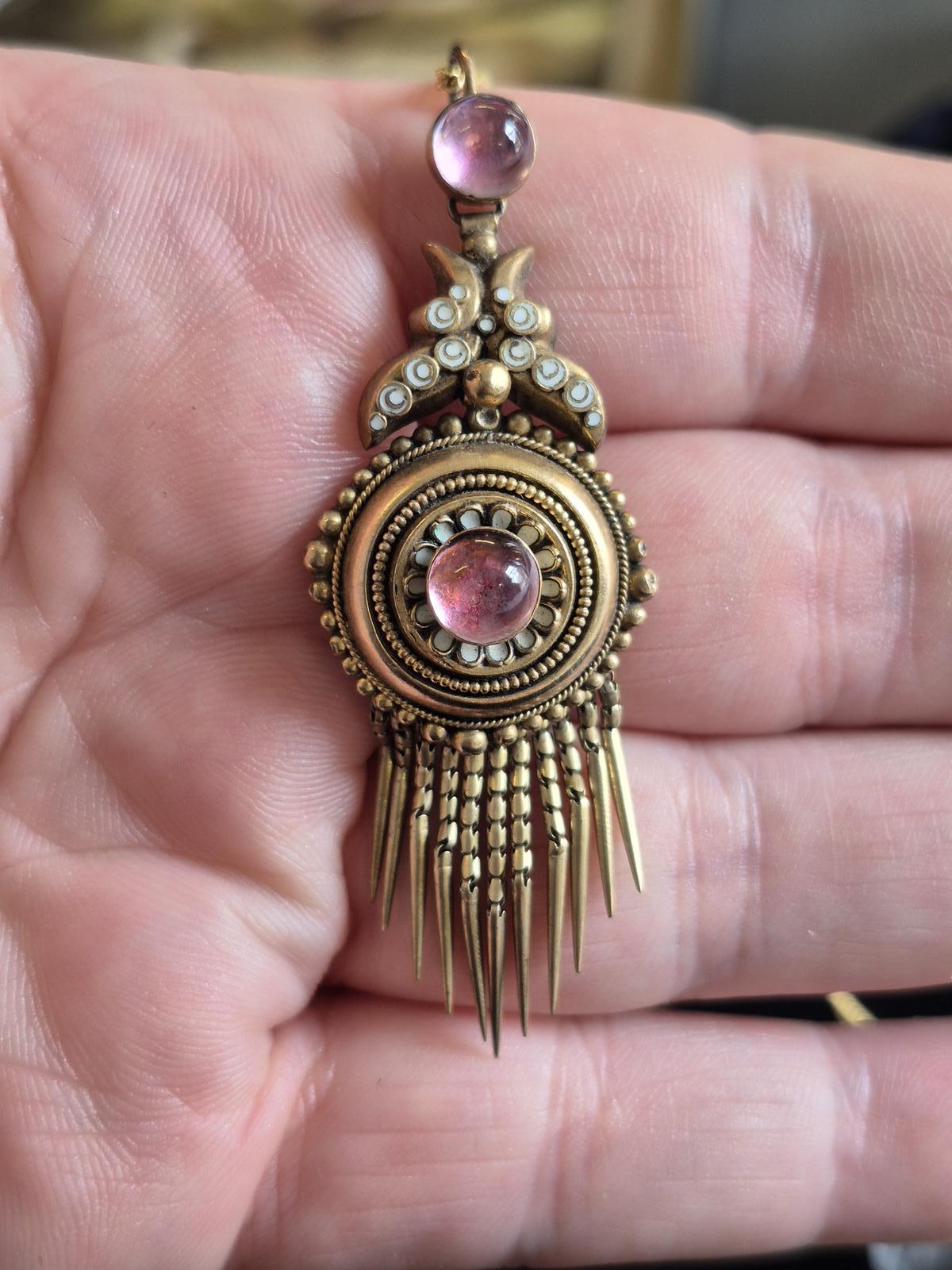 15 Carat Gold Antique Cabachon Stone Set Necklace (1 of 9)